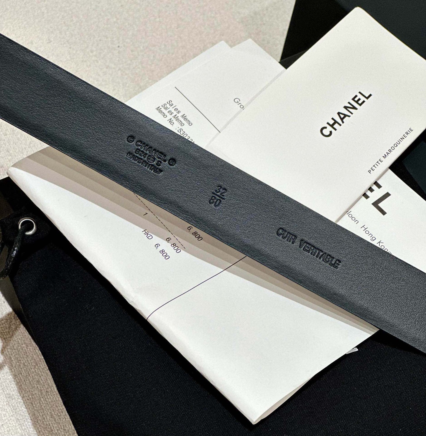 DOUBLE C BELT 30MM IN BLACK CALFSKIN WITH GOLD HARDWARE AND CARO STITCHING