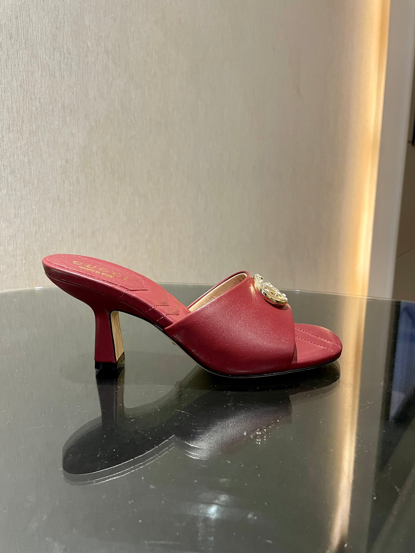 GG HIGH HEELS 70 IN RED LAMBSKIN GOLD HARDWARE WITH CRYSTALS