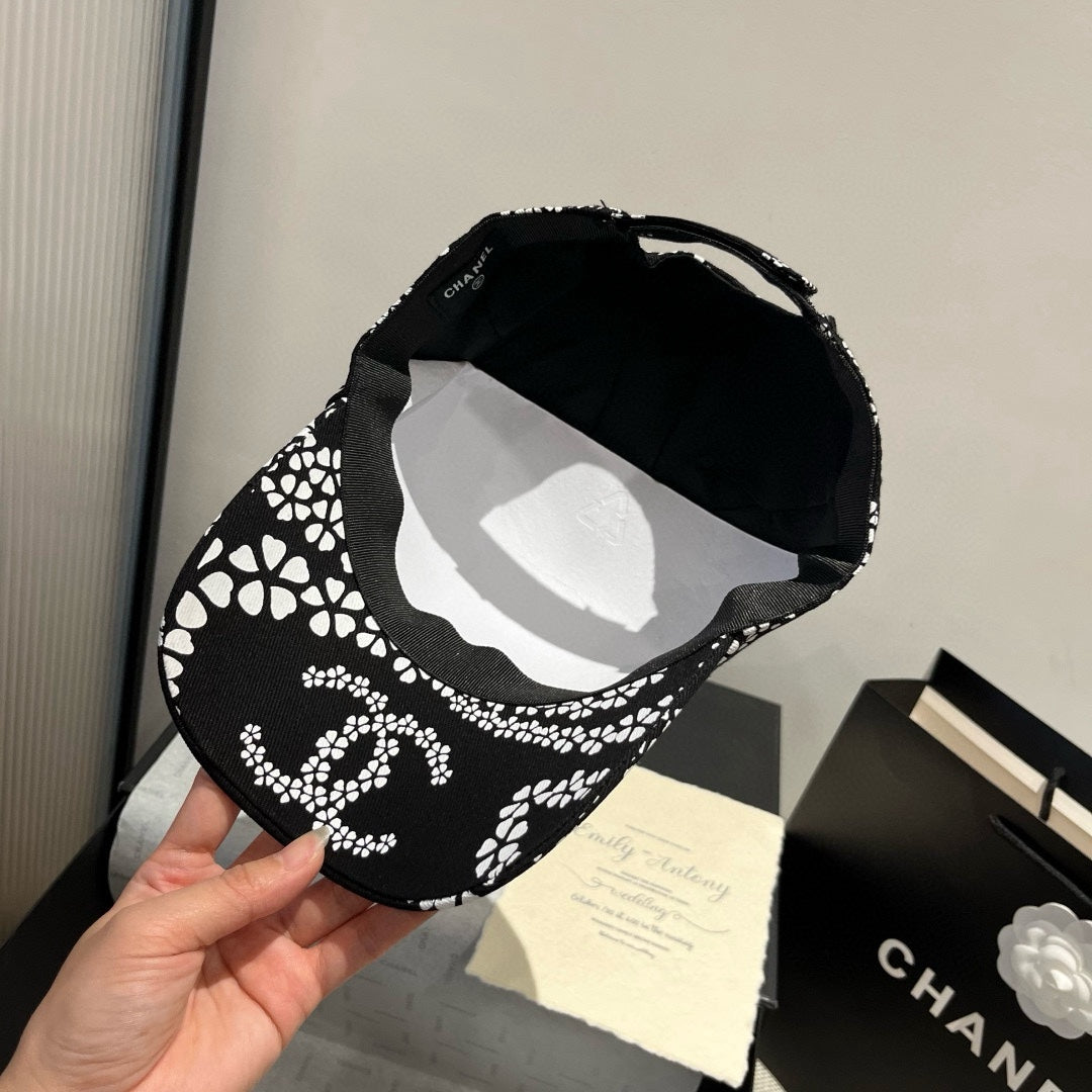 BASEBALL HAT BLACK PATTERN 674031