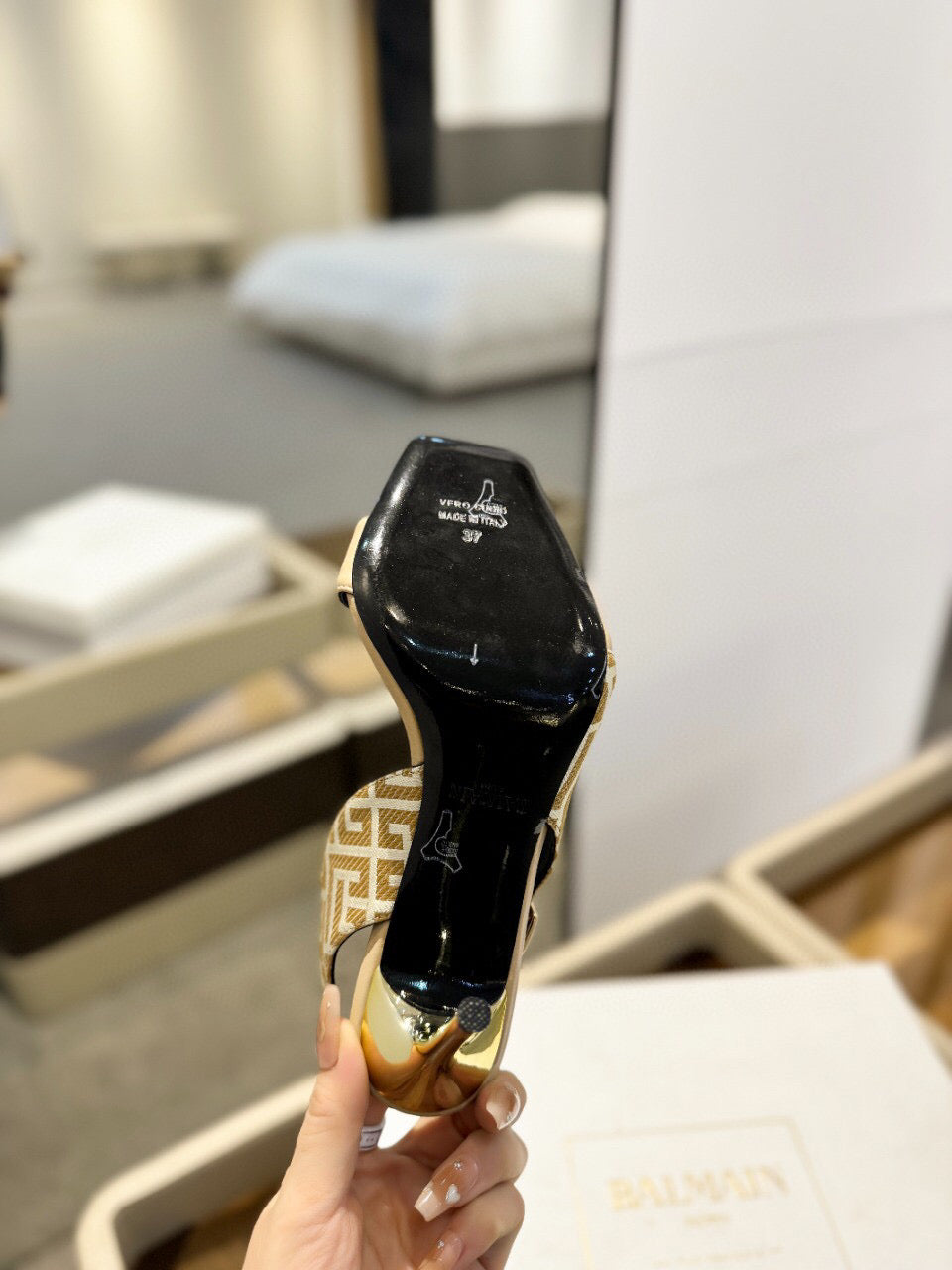 RUBY SANDALS IN BEIGE CALFSKIN AND PB LABYRINTH CANVAS