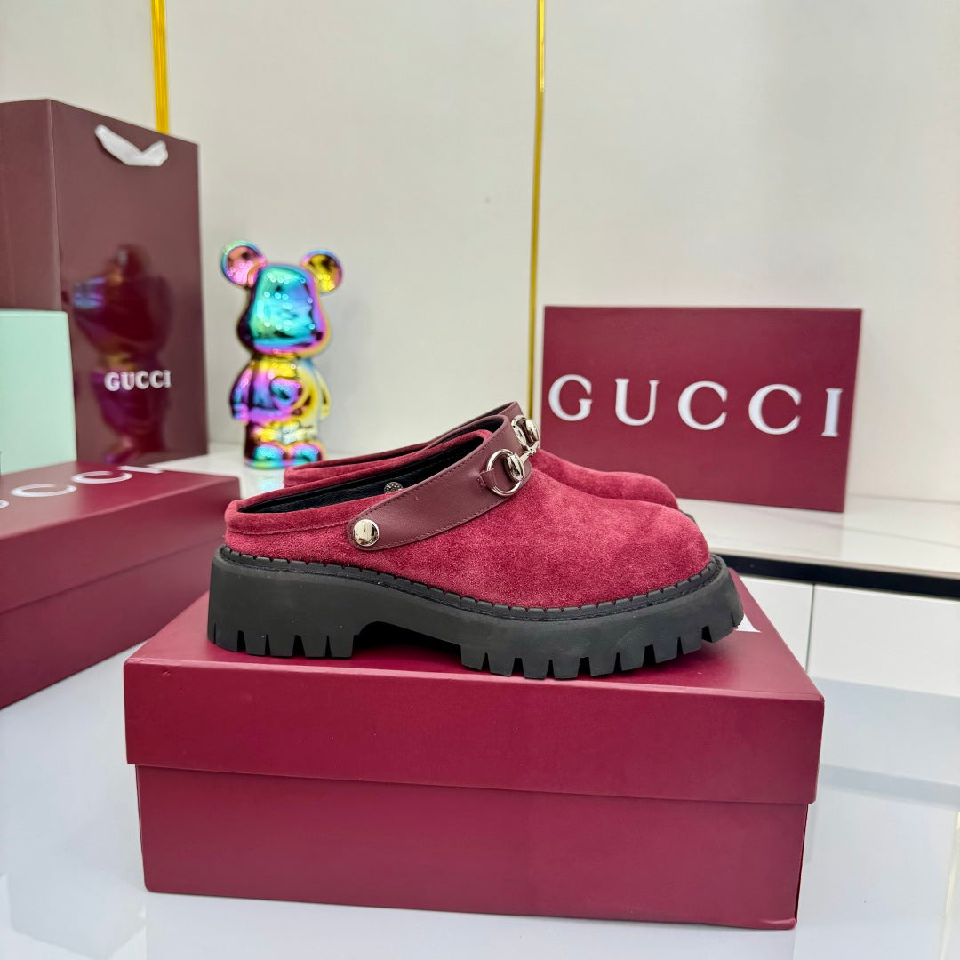 GG PLATFORM MULES 25S IN RED SUEDE