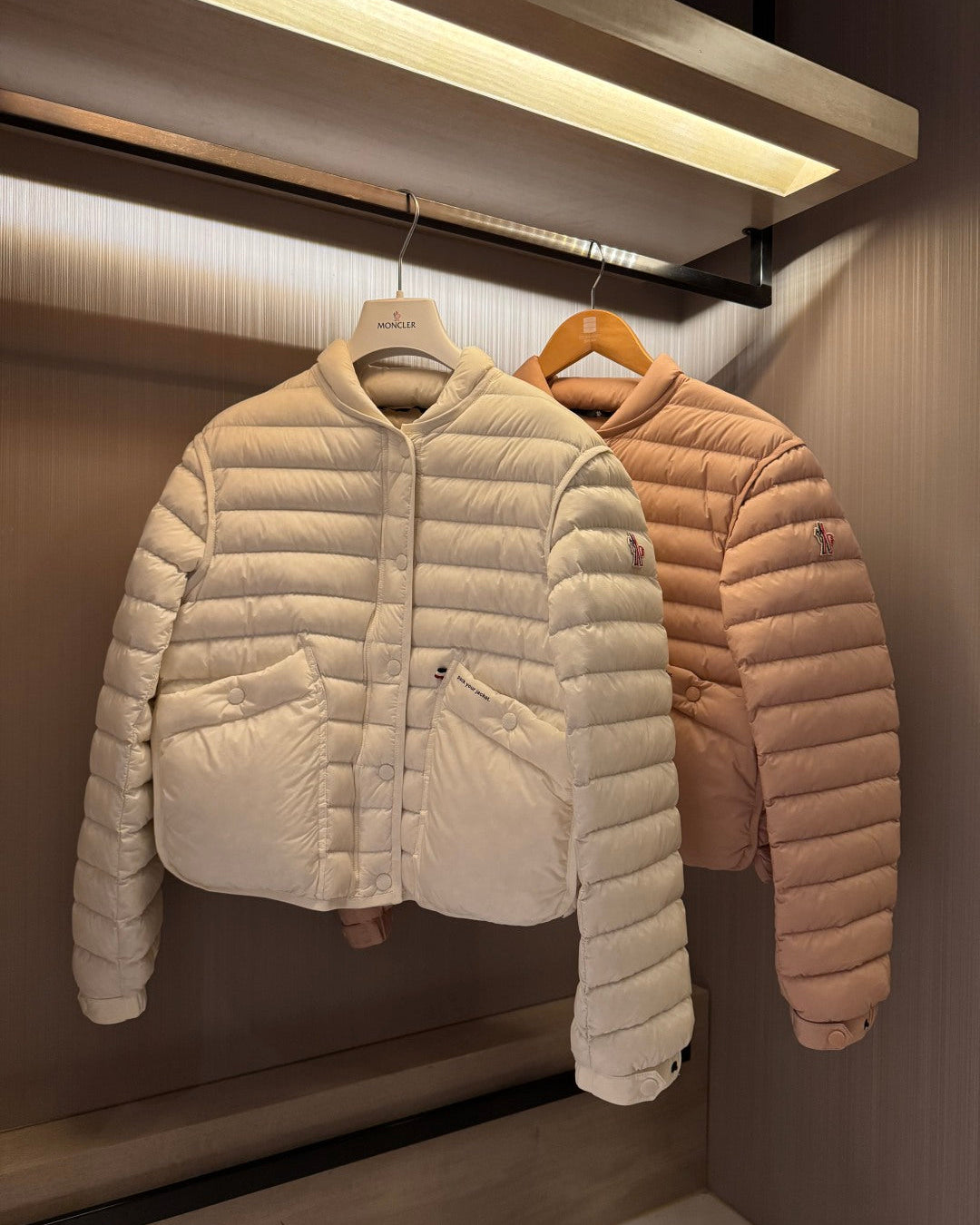 Women's Moncler Lightweight Puffer Jacket White Color-Style240