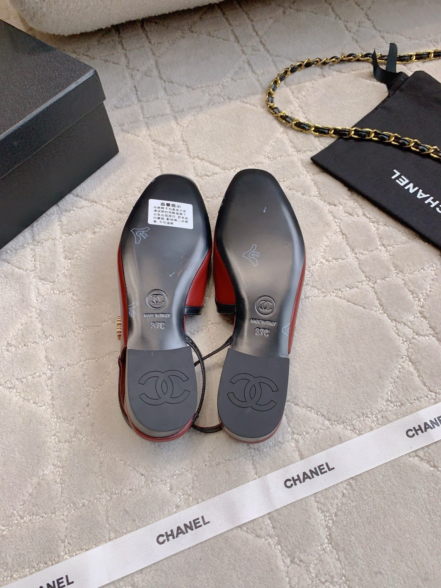 CHANEL 25S SLINGBACK IN BLACK AND ROSEWOOD CALFSKIN GOLD HARDWARE