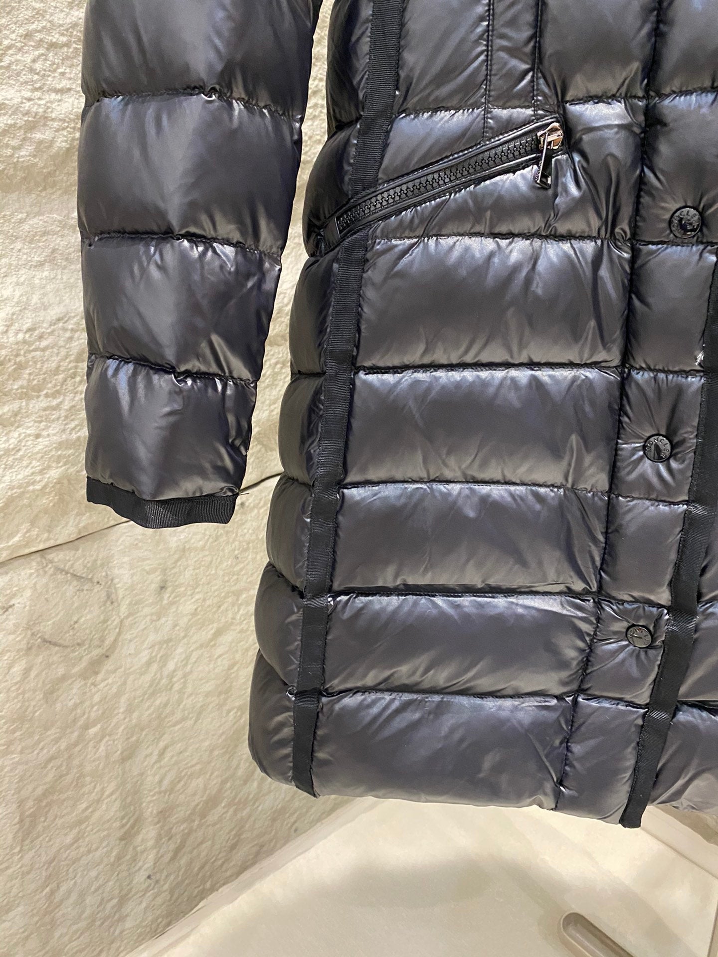 Women’s Luxury Moncler-Style Long Puffer Coat with Shearling Trim and Hood-Style265