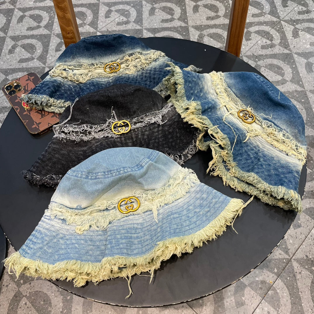 BUCKET HAT IN CLASSIC BLUE DENIM 226590