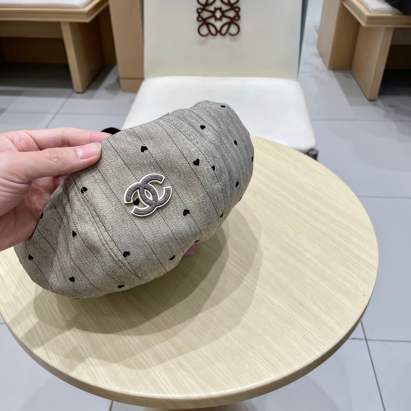 BERET HAT POLKA DOT GREIGE 672670