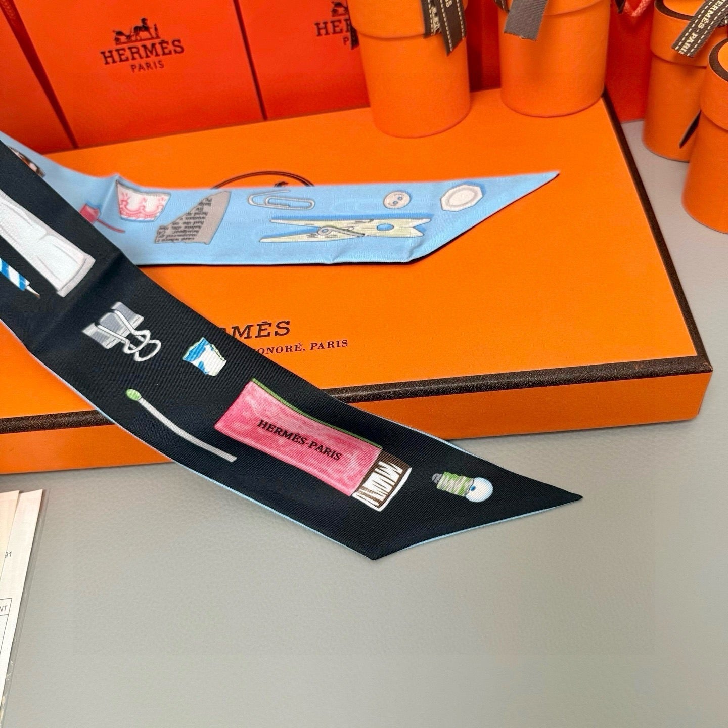 HERMES 25S SCARF TWILLY 86 IN SILK 987338