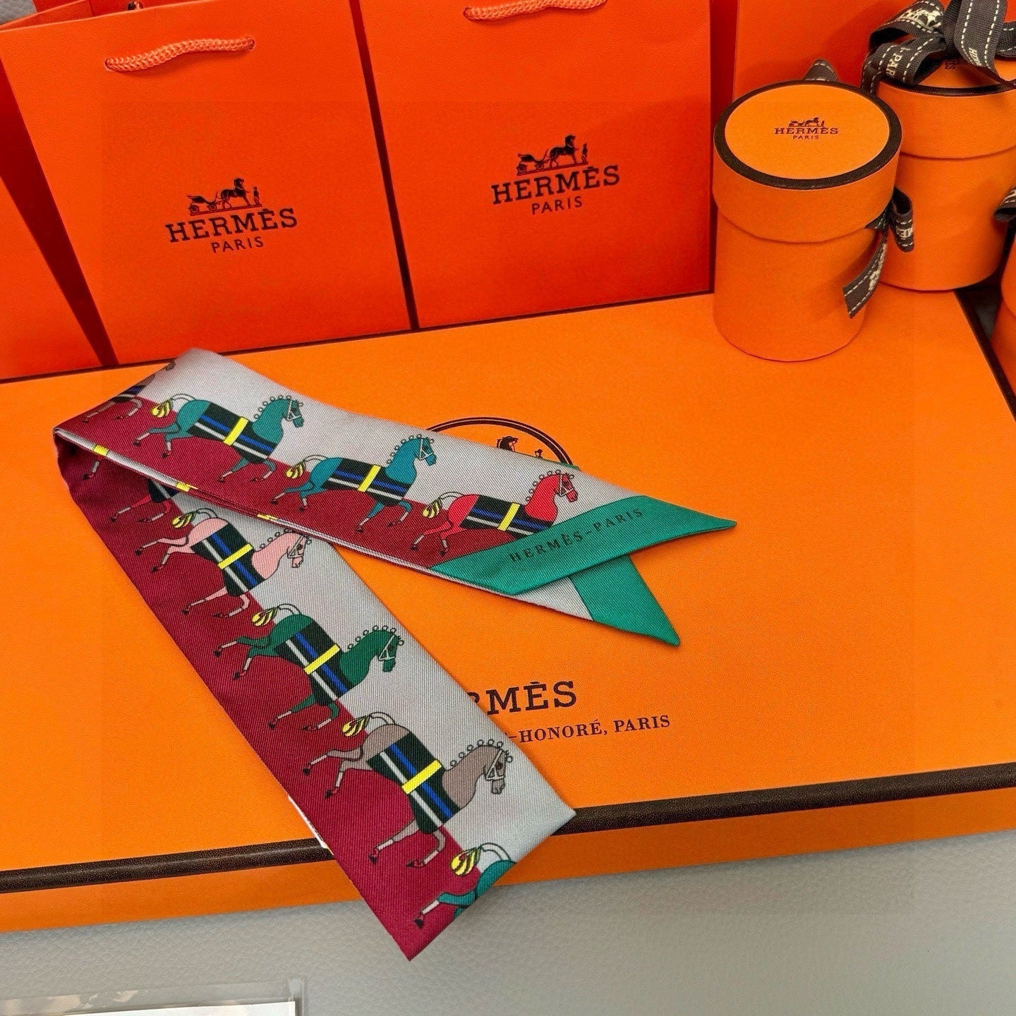 HERMES 25S TWILLY 86 IN SILK 989353