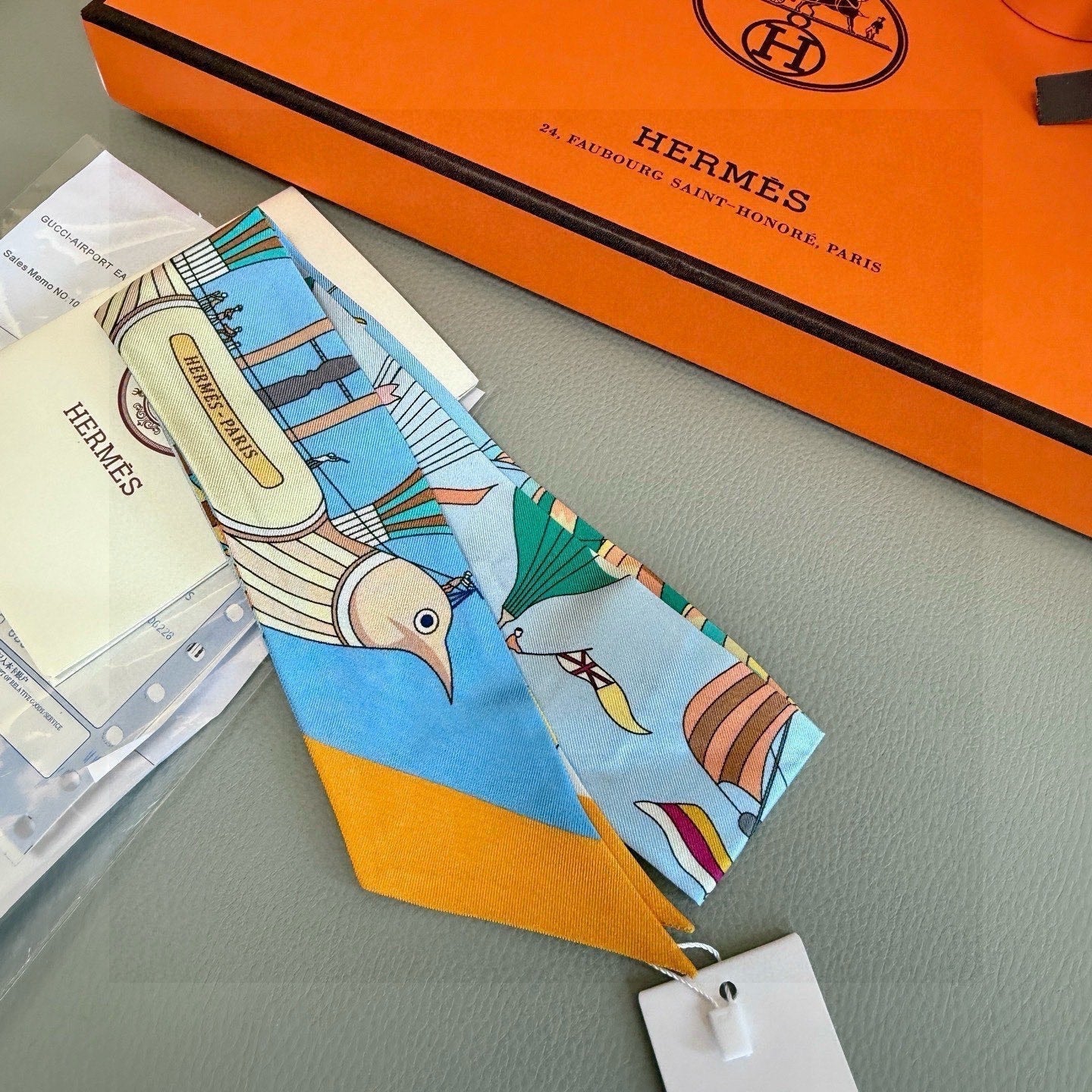 HERMES 25S NECKERCHIEF 86 IN SILK 991547