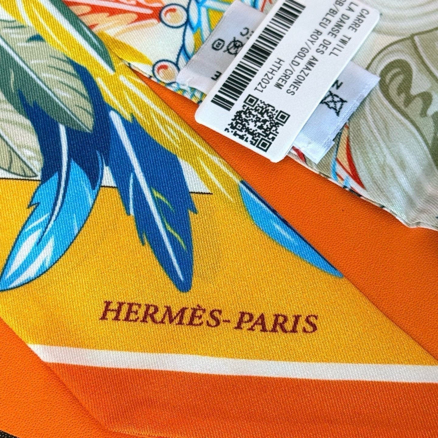 HERMES 25S NECKERCHIEF 86 IN SILK 991556