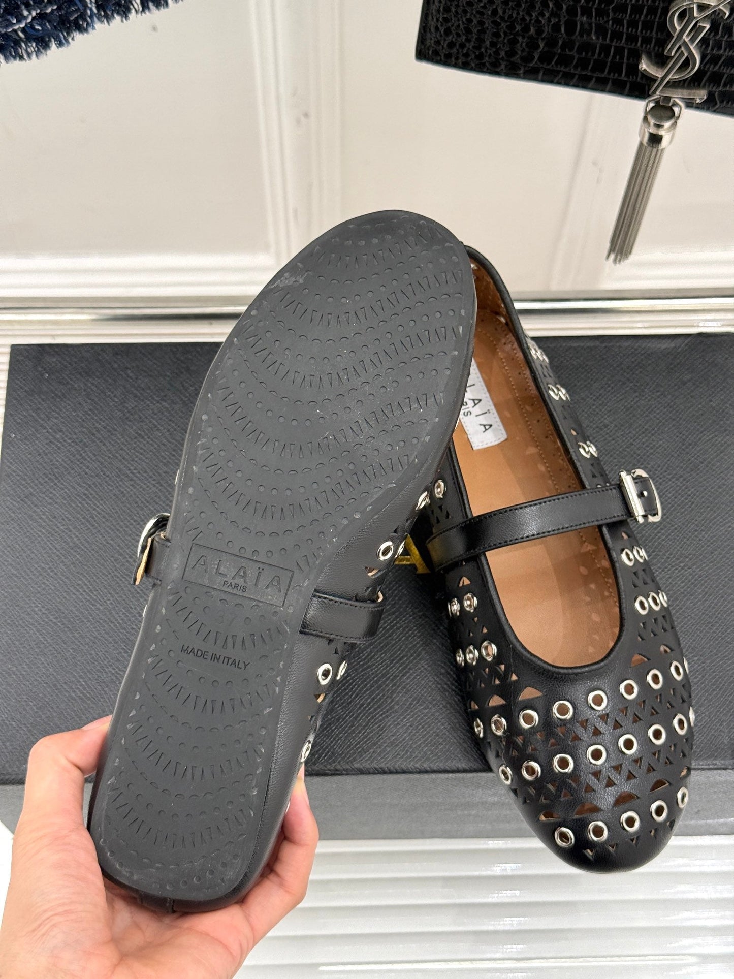 MARY JANE IN BLACK CALFSKIN