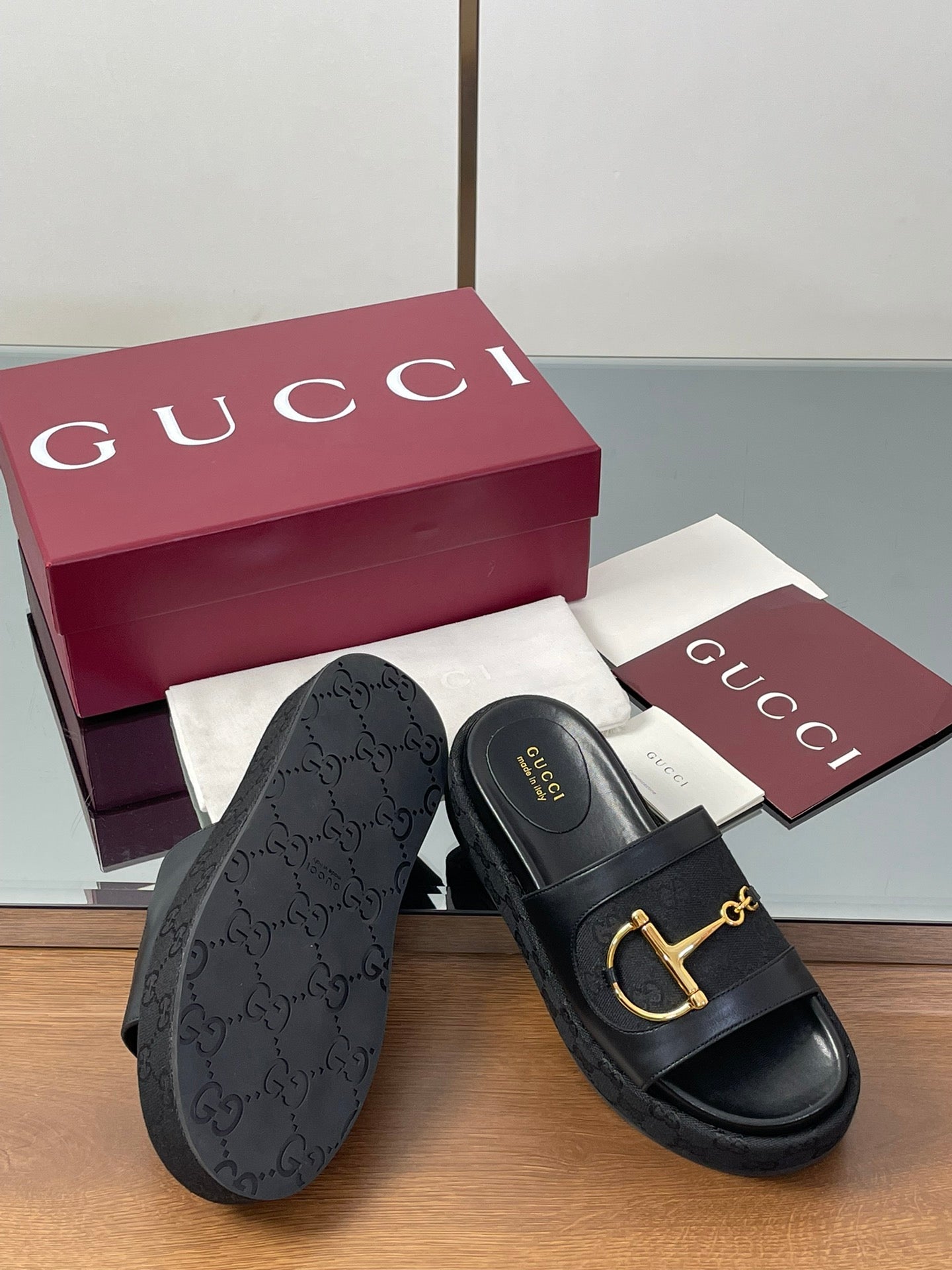 HIGH 5.5 CM WEDGE SANDALS IN BLACK CALFSKIN AND FABRIC