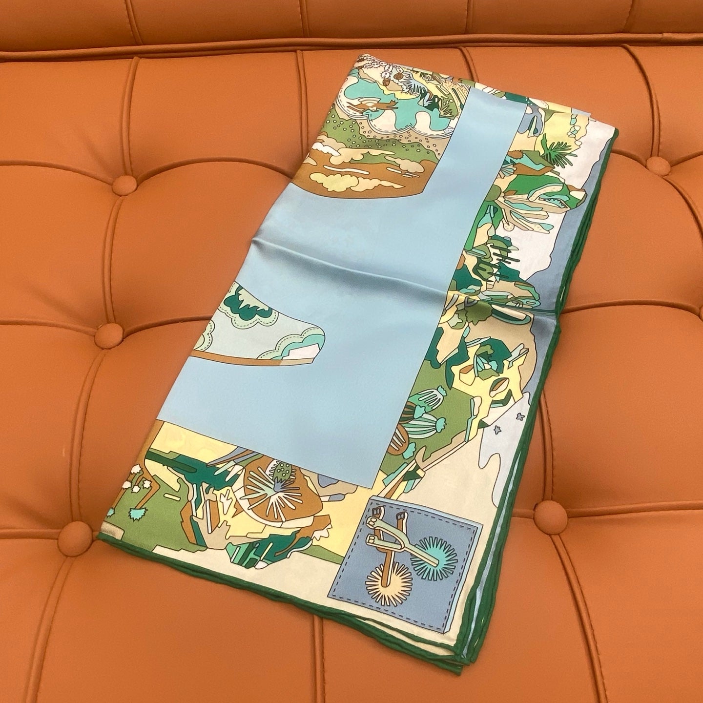HERMES 25S SCARF 90 IN SILK 718482