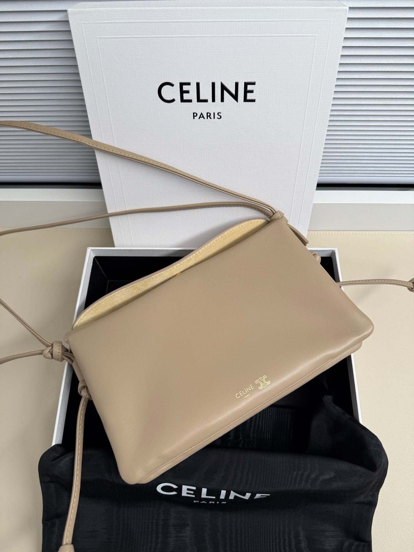 CELINE 25S TRIO FLAP 22MM IN DARK BEIGE SMOOTH LAMBSKIN GOLD HARDWARE