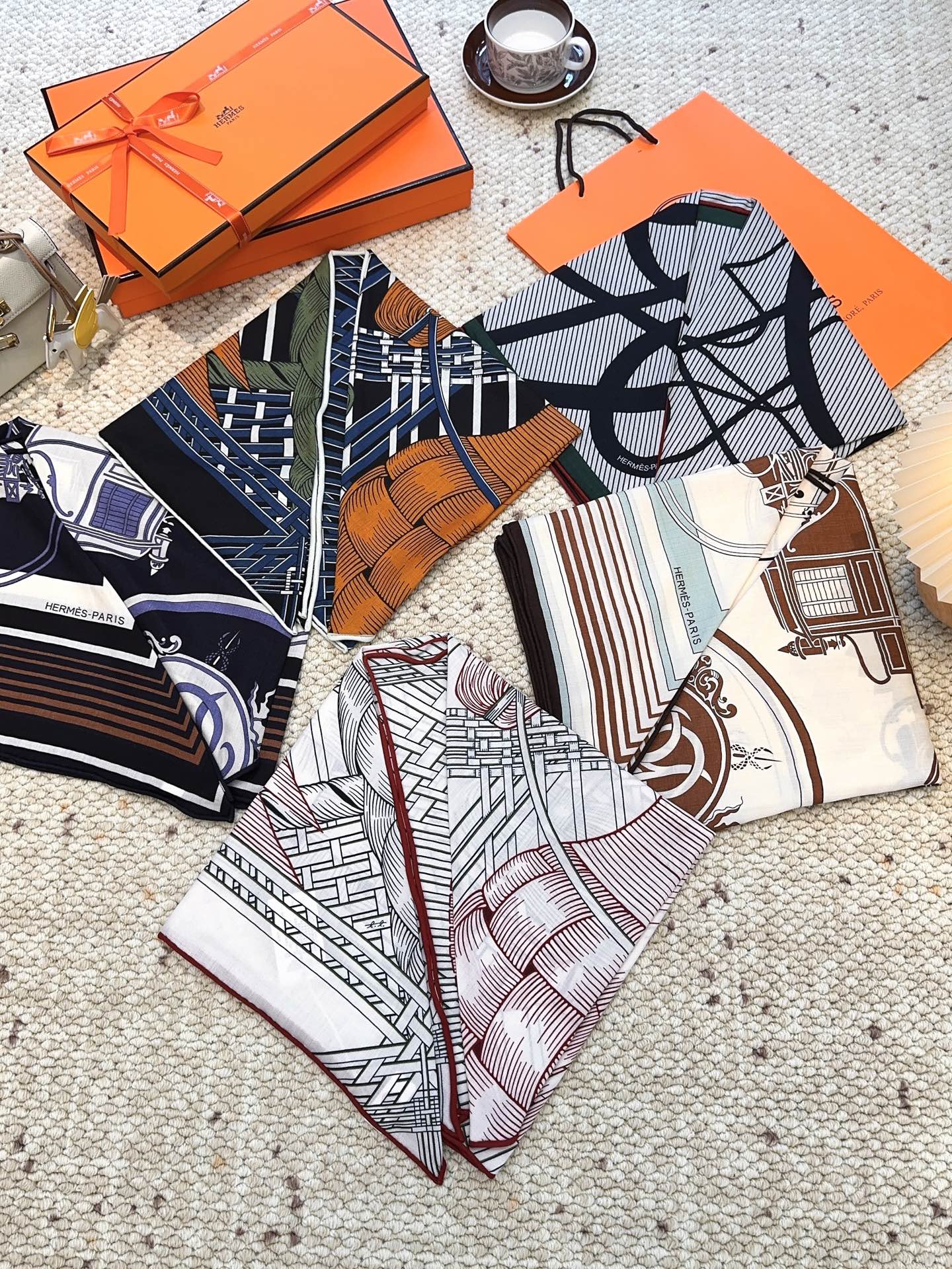 HERMES 25S SCARF 140 IN CASHMERE SILK 854530