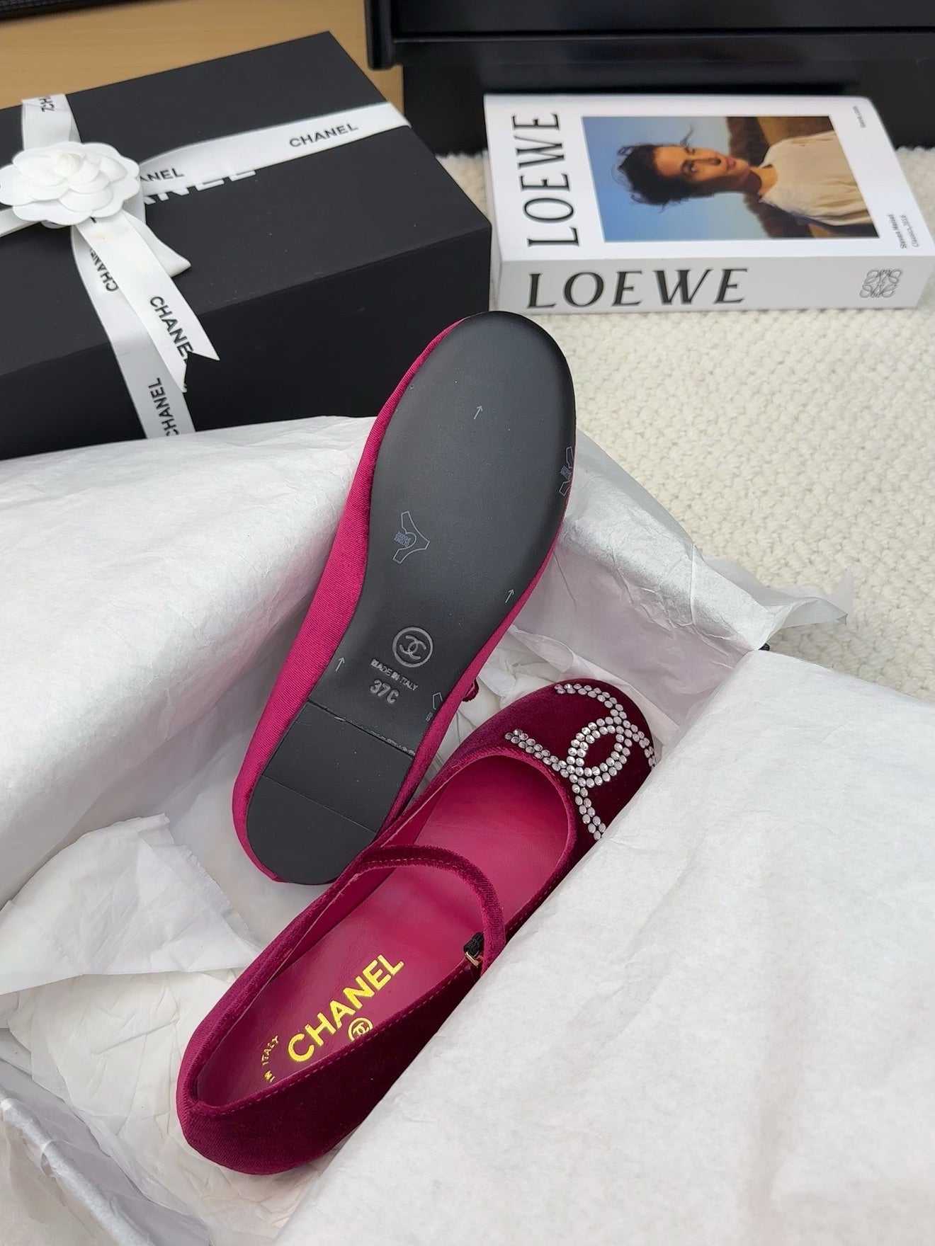 MARY JANE SHOES IN JAM PURPLE VELVET WITH CRYSTALS LOGO