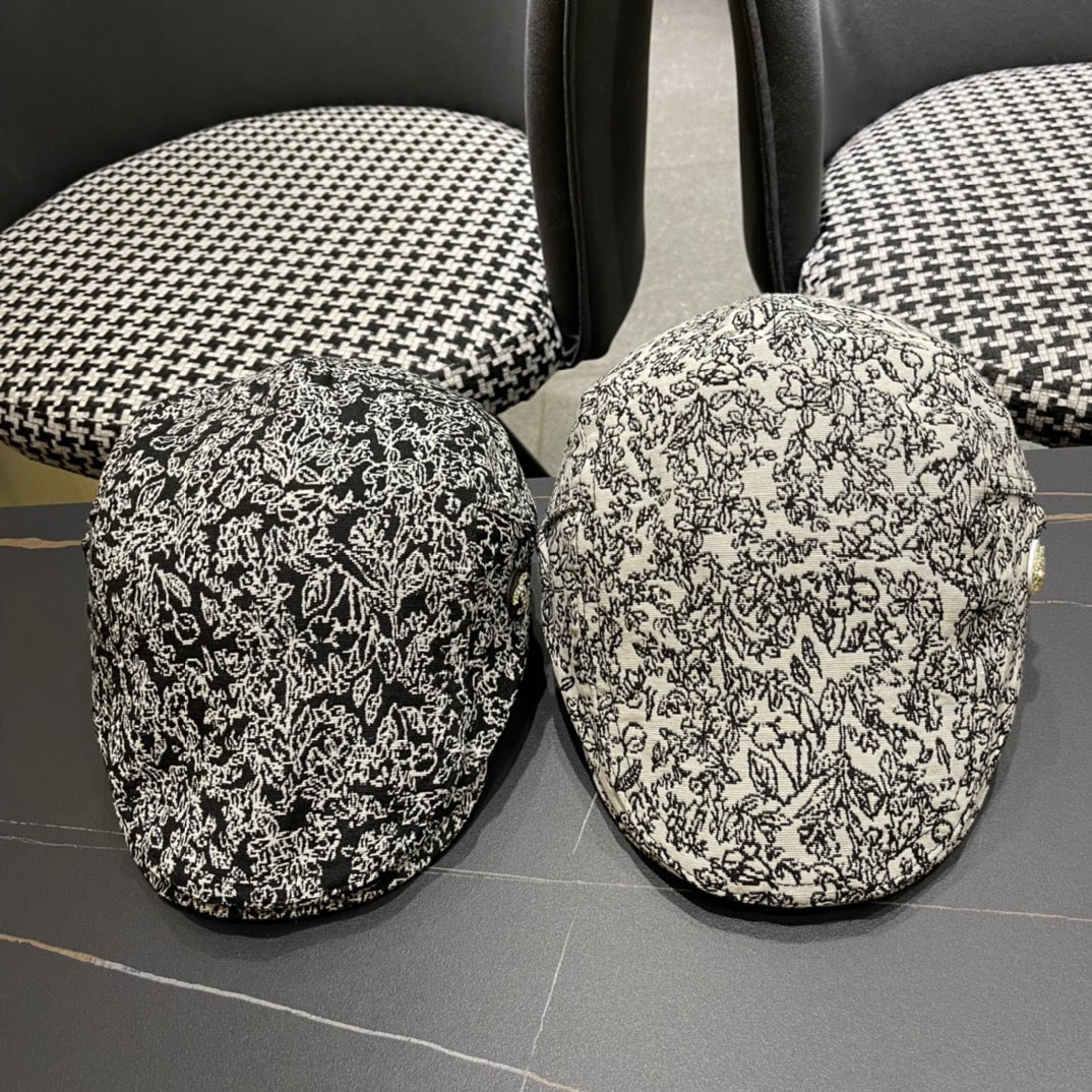 BAKER BOY CAP IN WHITE MIX BLACK FABRIC 431518