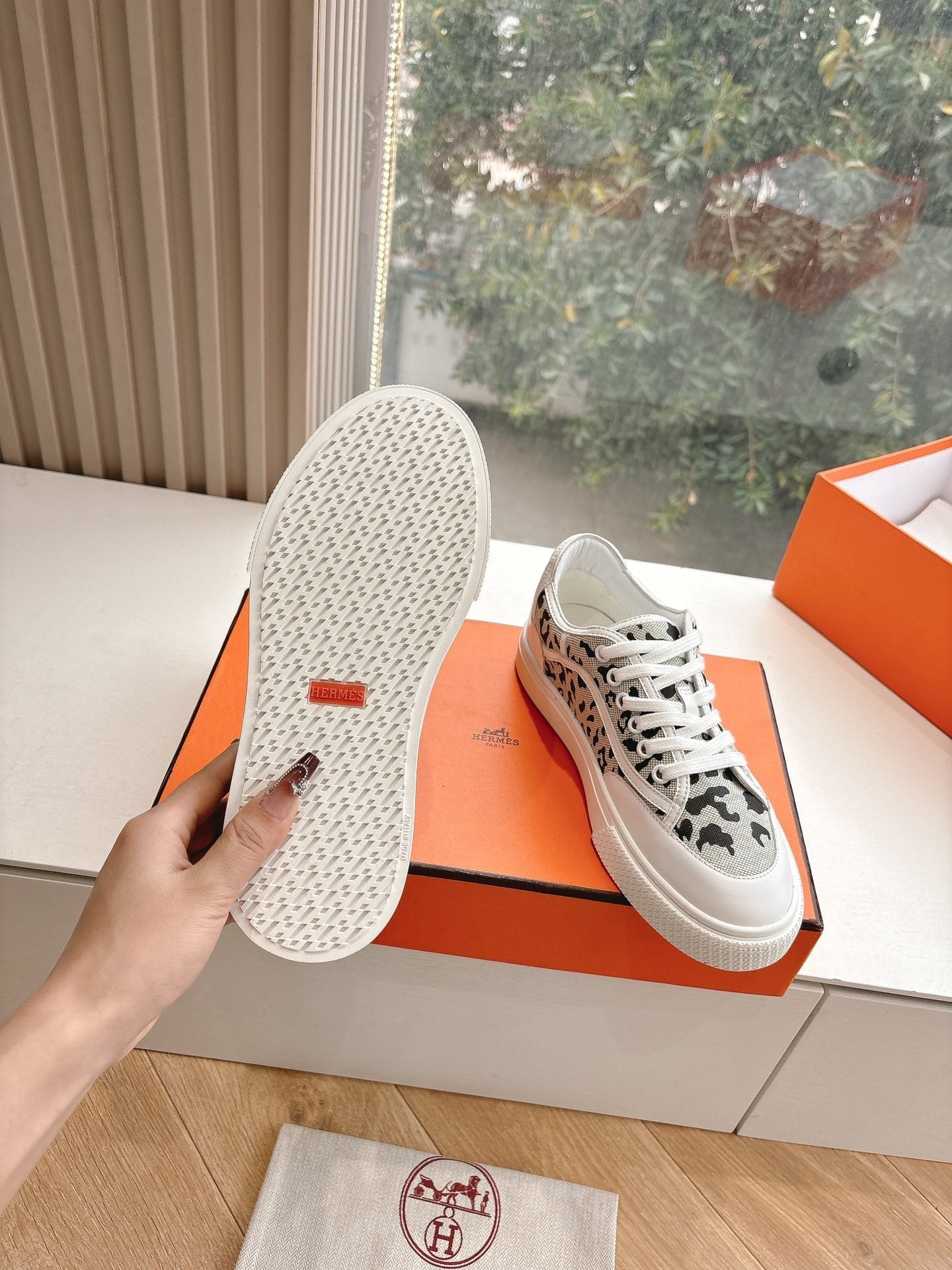 GET SNEAKER IN BLACK MIX PALE GRAY MAXI CANVAS AND CALFSKIN