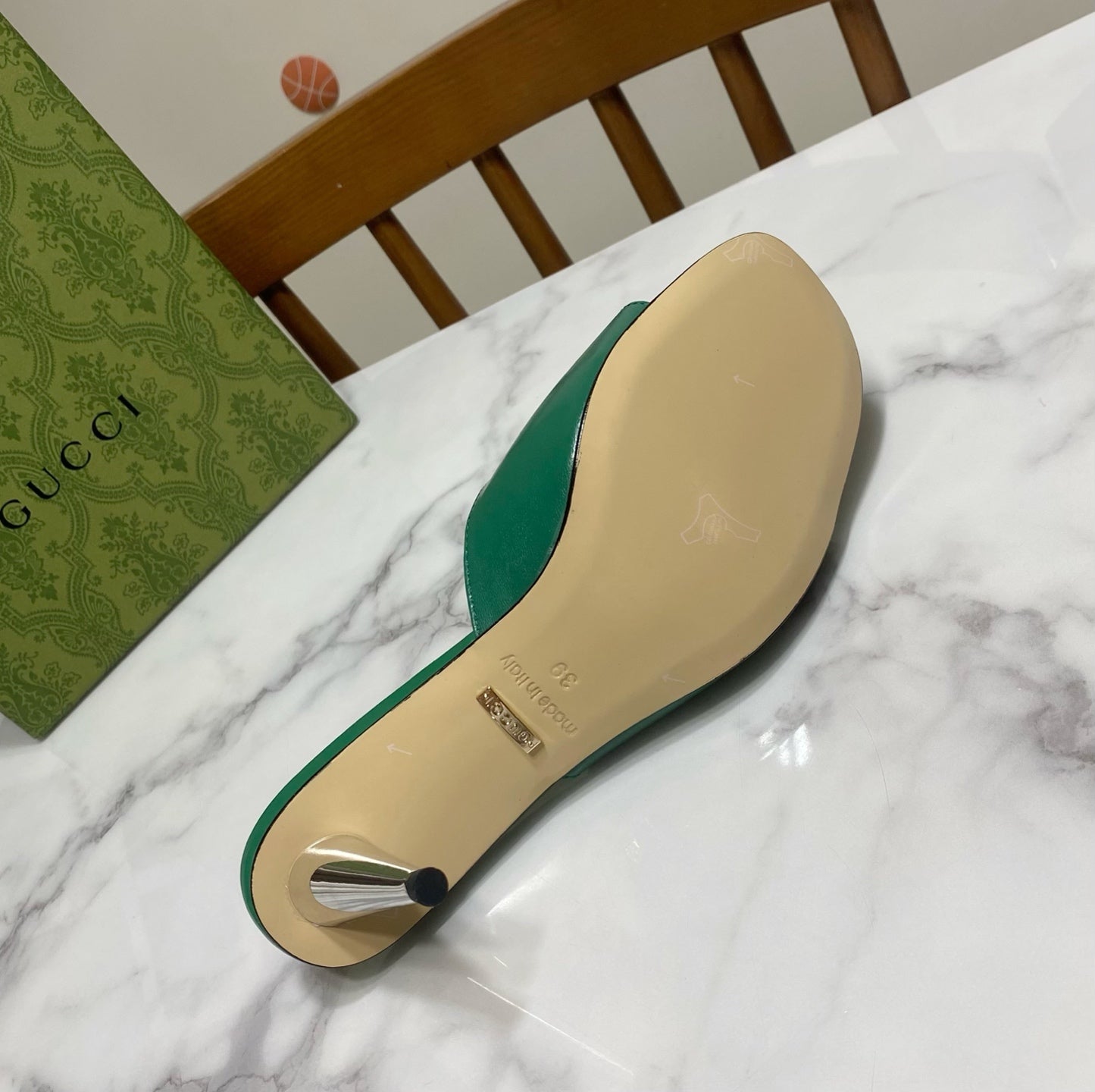 GG HIGH HEELS BLONDIE 75 IN GREEN LAMBSKIN WITH GOLD HARDWARE