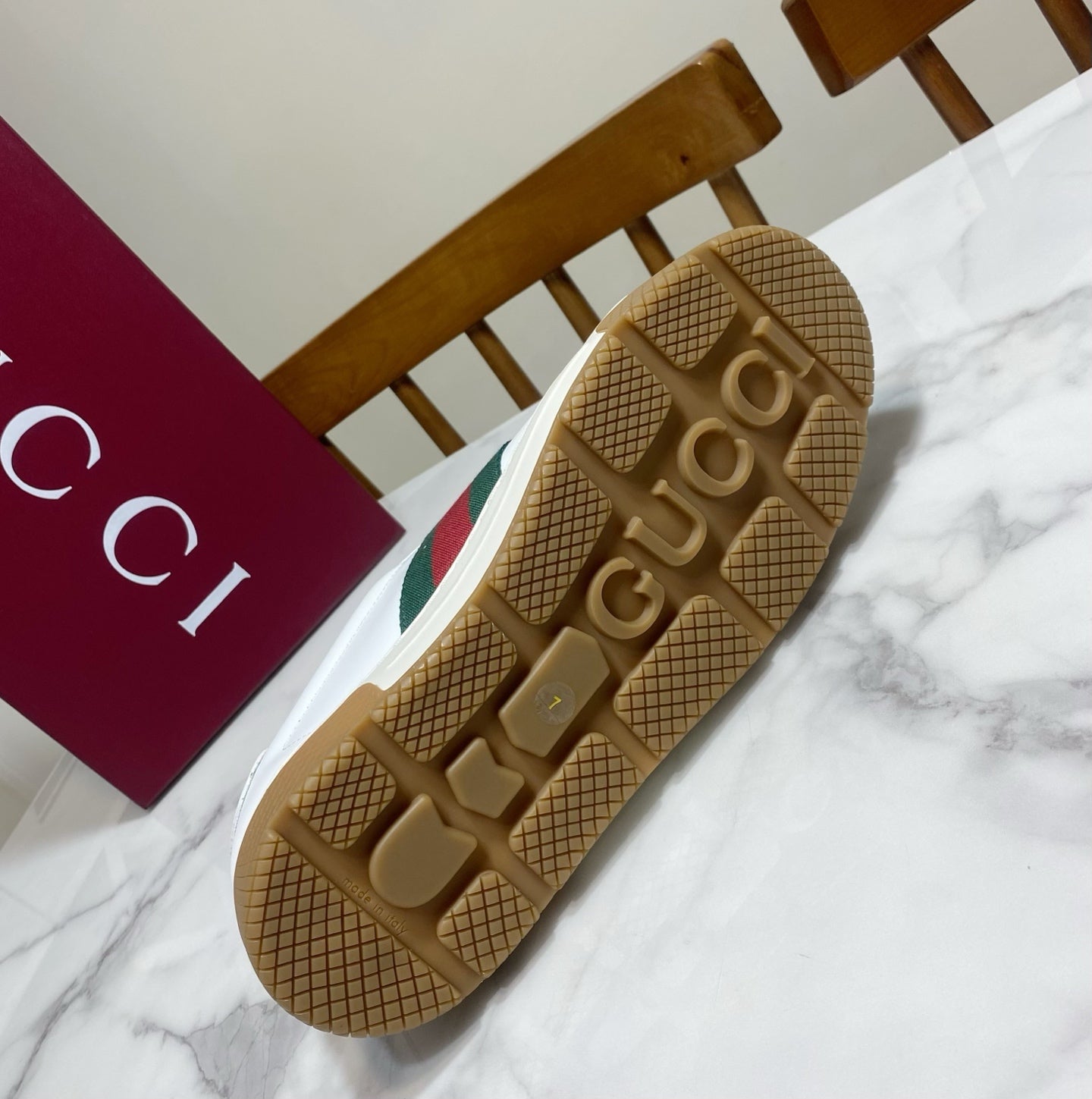 GUCCI 26S SNEAKER IN WHITE CALFSKIN