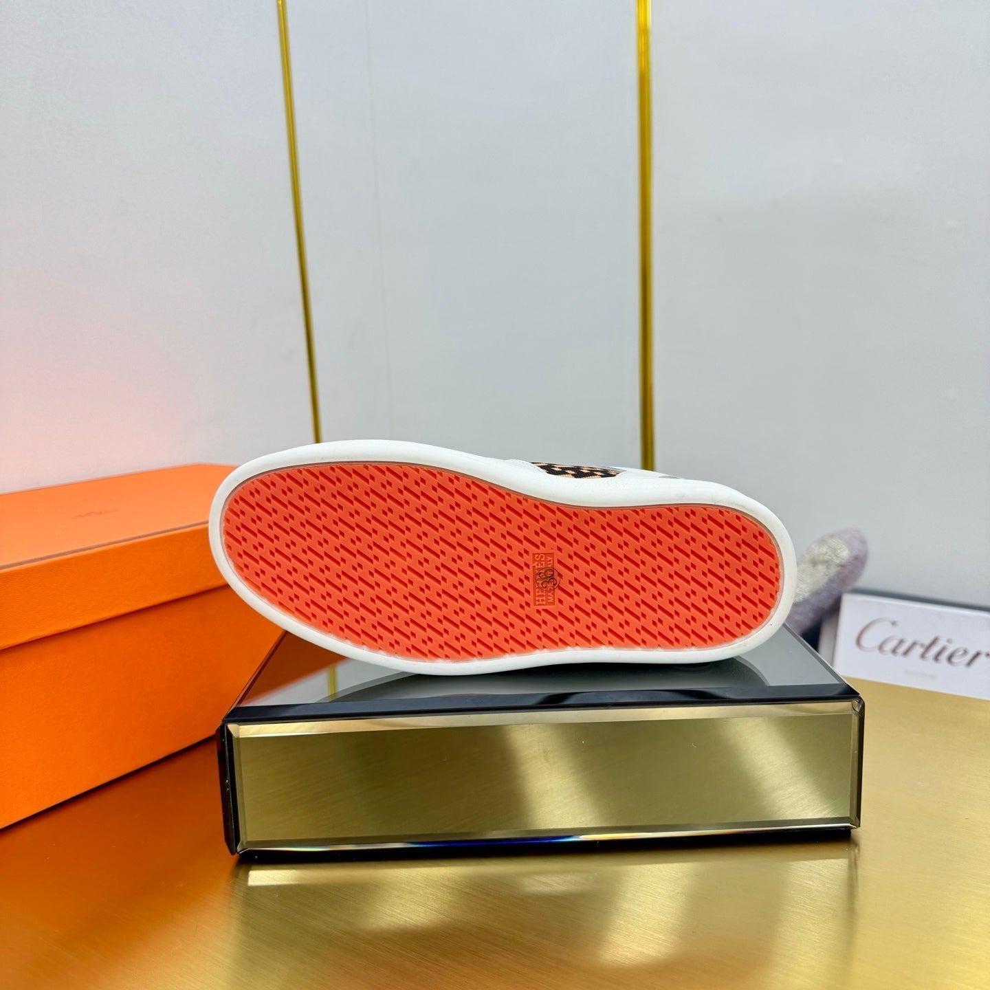 FREE SNEAKER IN WHITE CALFSKIN AND H EN BIAIS BROWN CANVAS