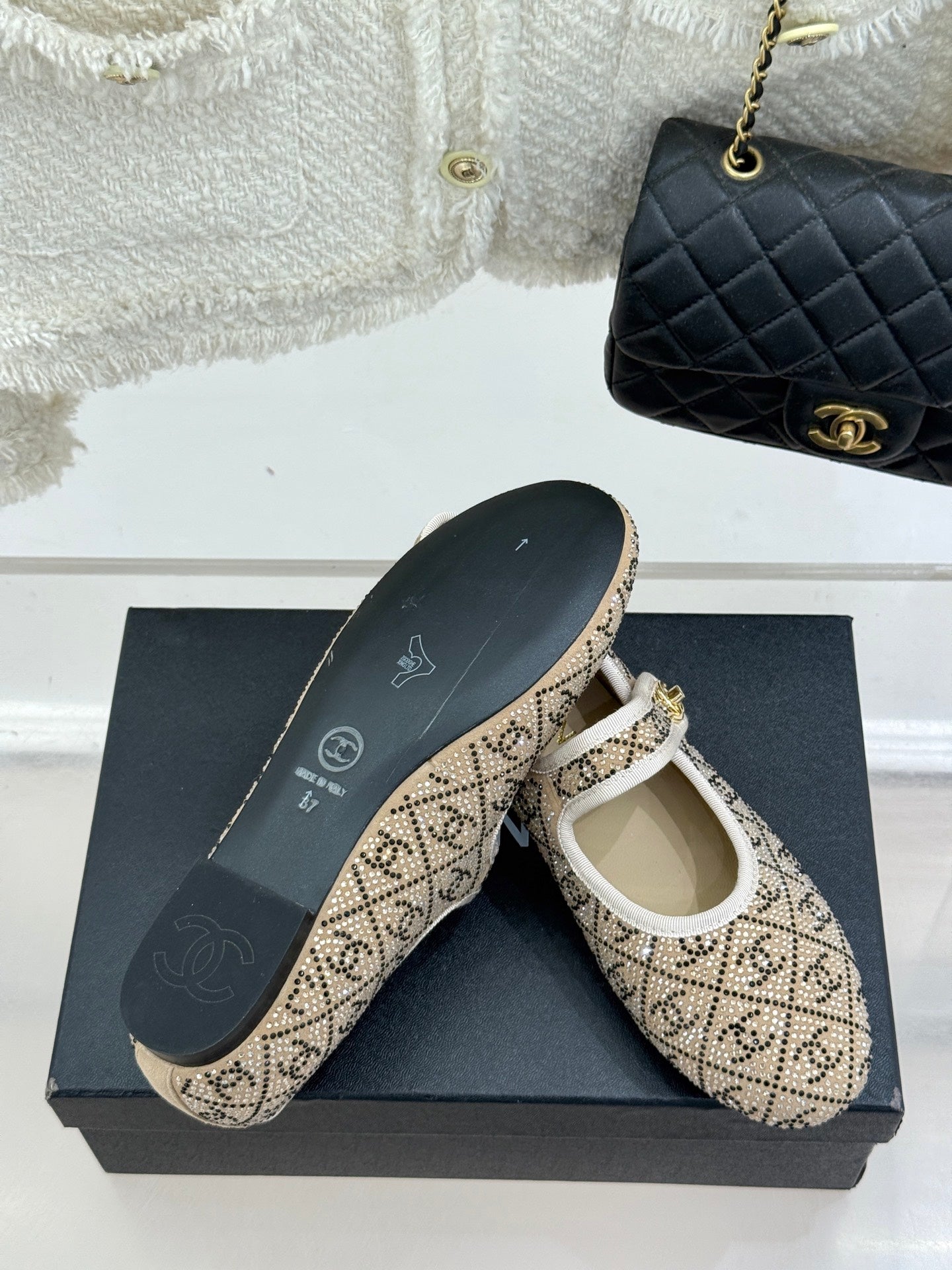 CC FLAT MARY JANE 25SS IN BEIGE EMBELLISHED WITH RHINESTONES