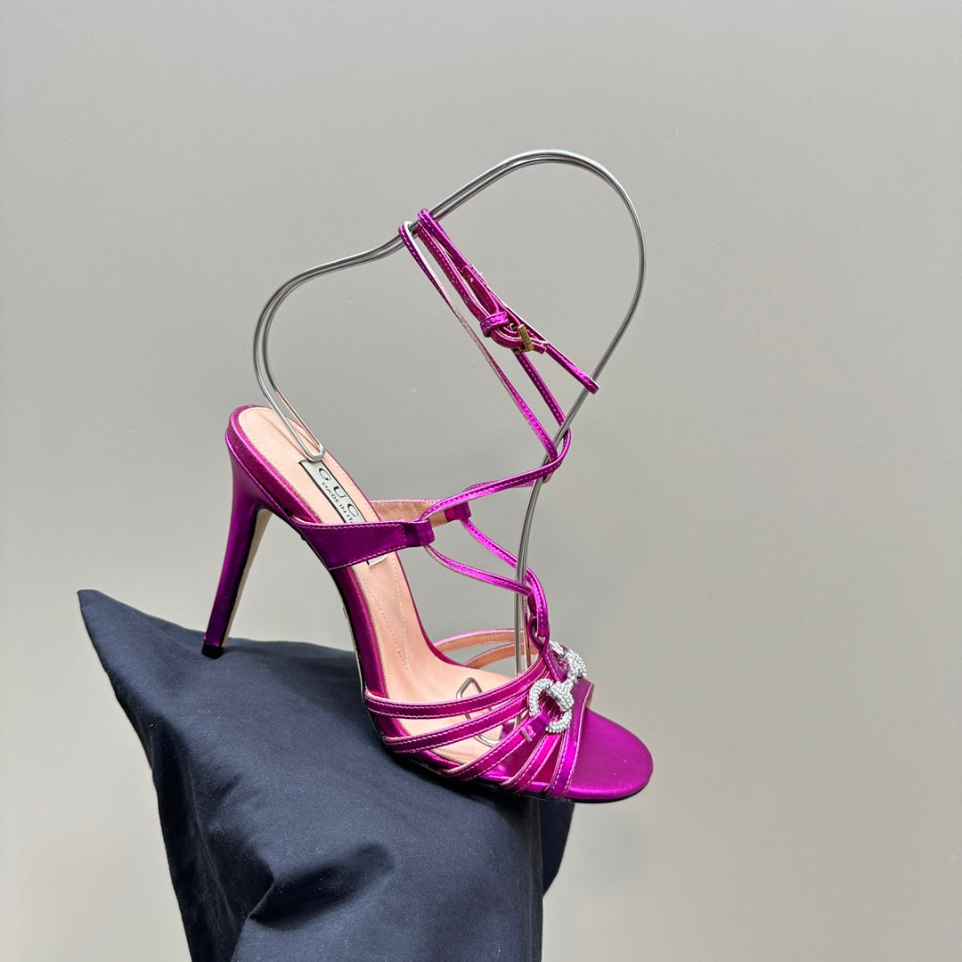 CRYSTAL HORSEBIT STRAPPY SANDAL 10.5CM IN HOT PINK PATENT LEATHER