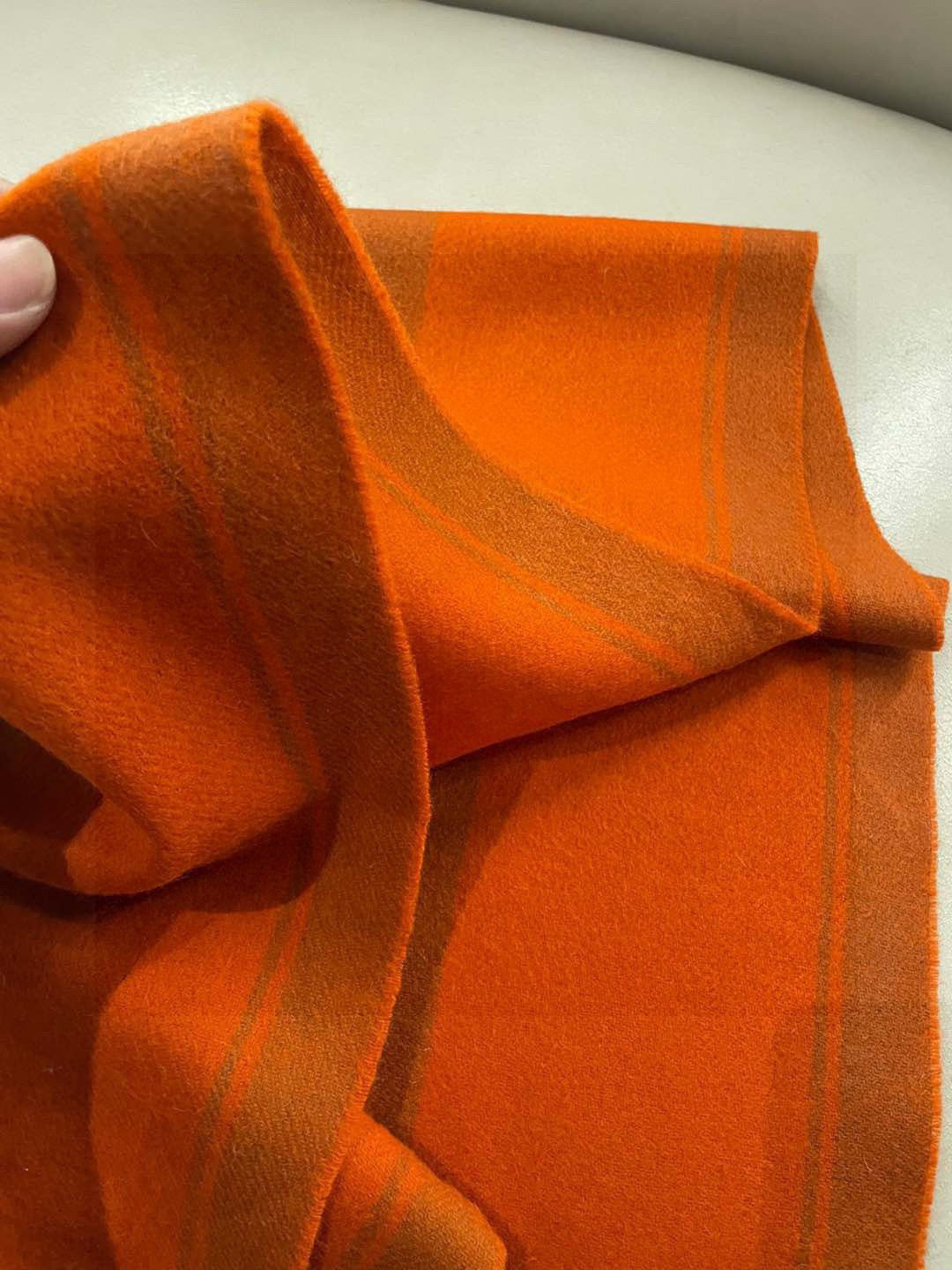 HERMES 25S SCARF 180 IN CASHMERE 989576