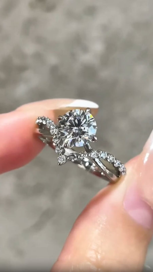 1.00ct Lab-Grown Diamond Style-Queen’s V| IGI Certified | PT950 Platinum