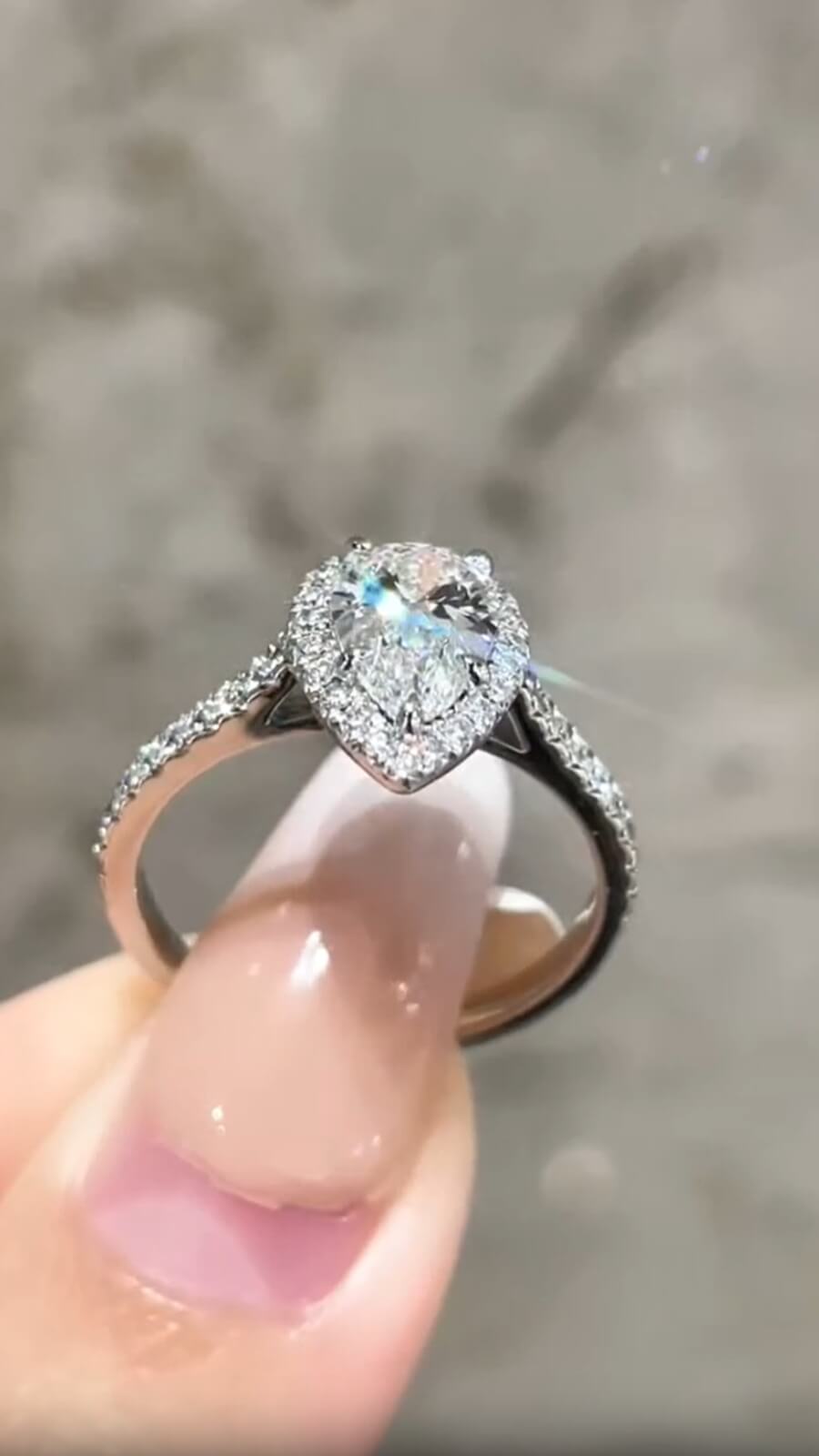 1.00ct Lab-Grown Diamond Style-Water Drop| IGI Certified | PT950 Platinum