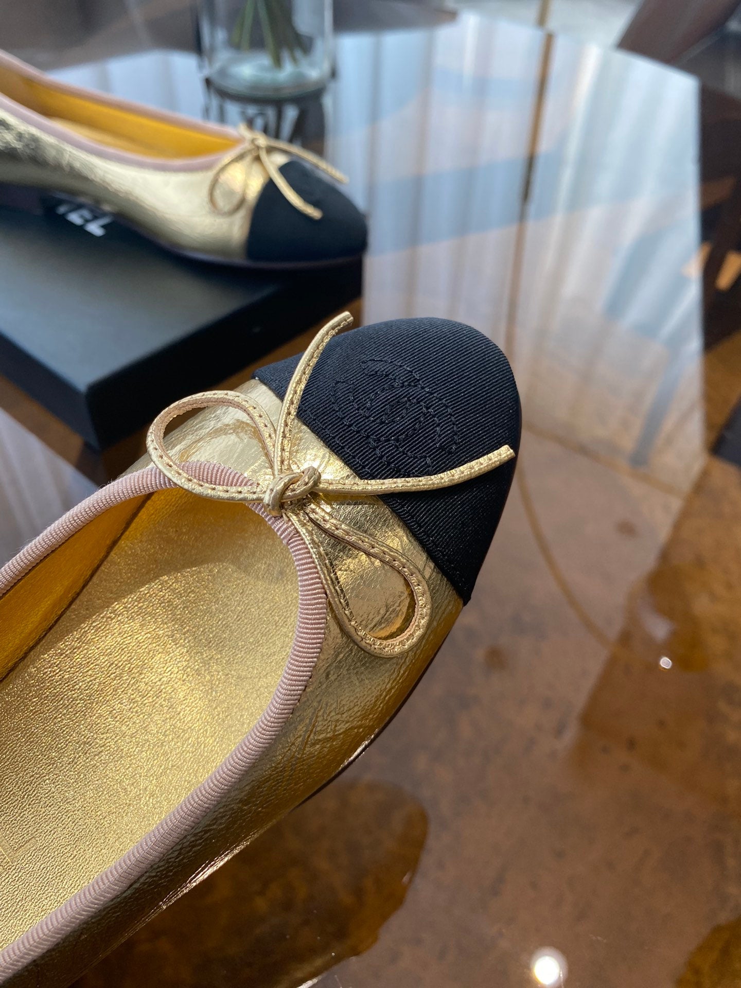 BALLET FLATS GOLD BLACK LAMBSKIN CANVAS