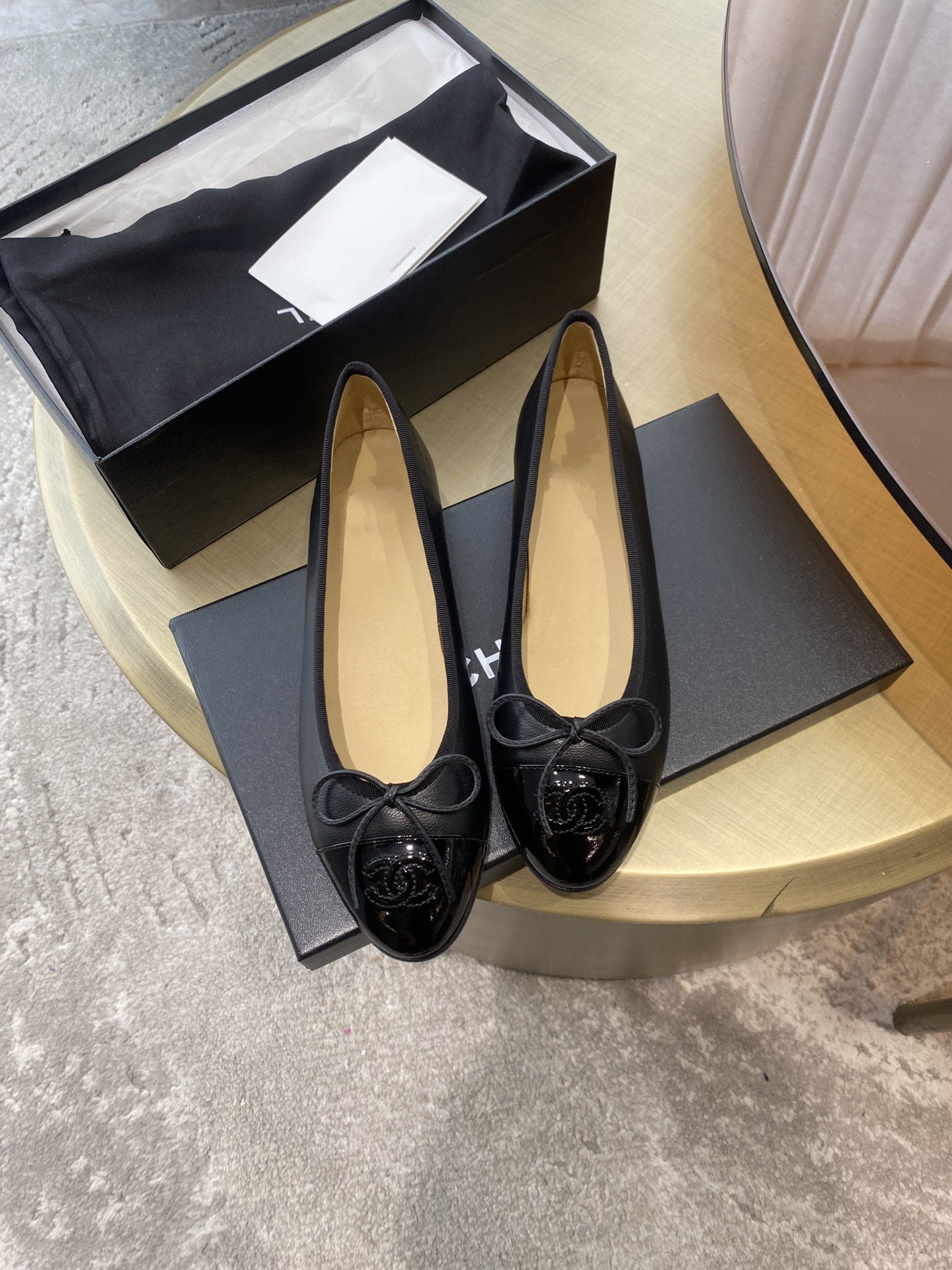 BALLET FLATS BLACK BEIGE LAMBSKIN