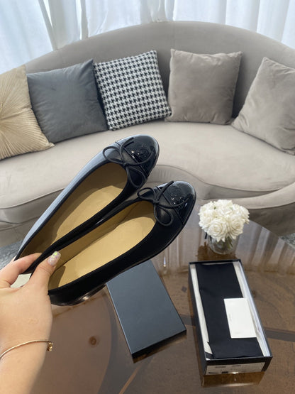 BALLET FLATS BLACK BEIGE LAMBSKIN