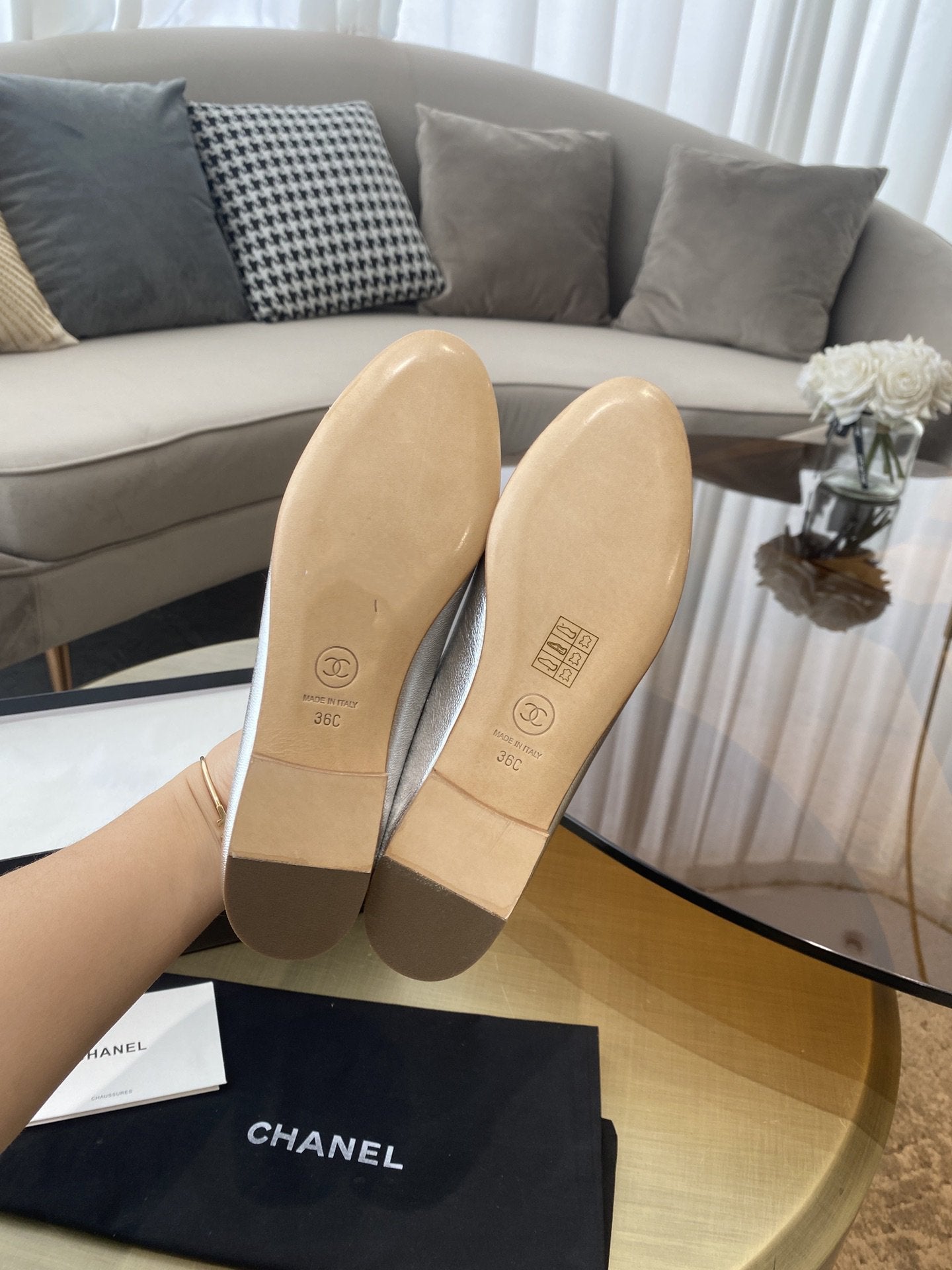 BALLET FLATS SILVER LAMBSKIN