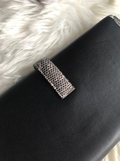 JIGE ELAN 29 CLUTCH IN BLACK CALFSKIN WITH WHITE LIZARD SKIN