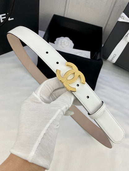 DOUBLE C BELT 30MM IN WHITE CALFSKIN METAL BUCKLE