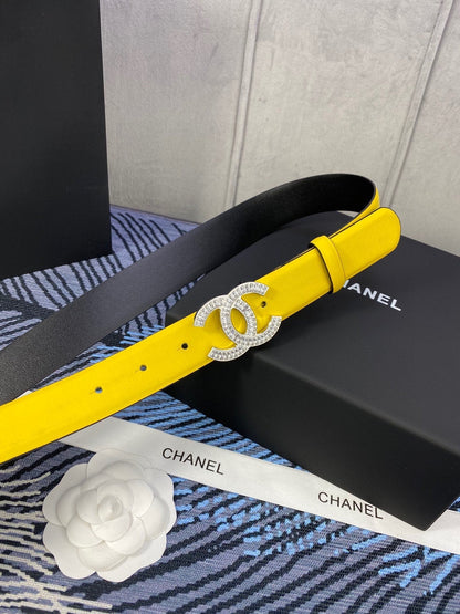CHANEL 25S BELT 30 MM IN YELLOW CALFSKIN WITH SILVER HARDWARE 615096