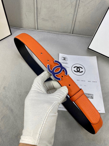 CC 30MM BELT IN FIRE ORANGE GRAINED CALFSKIN WITH NAVY BLUE METAL LOGO