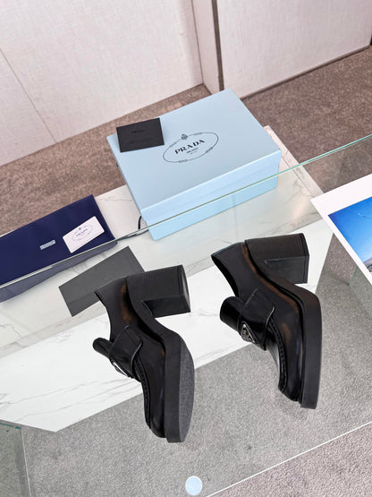 PRA CHOCOLATE BRUSHED LEATHER LOAFERS BLACK