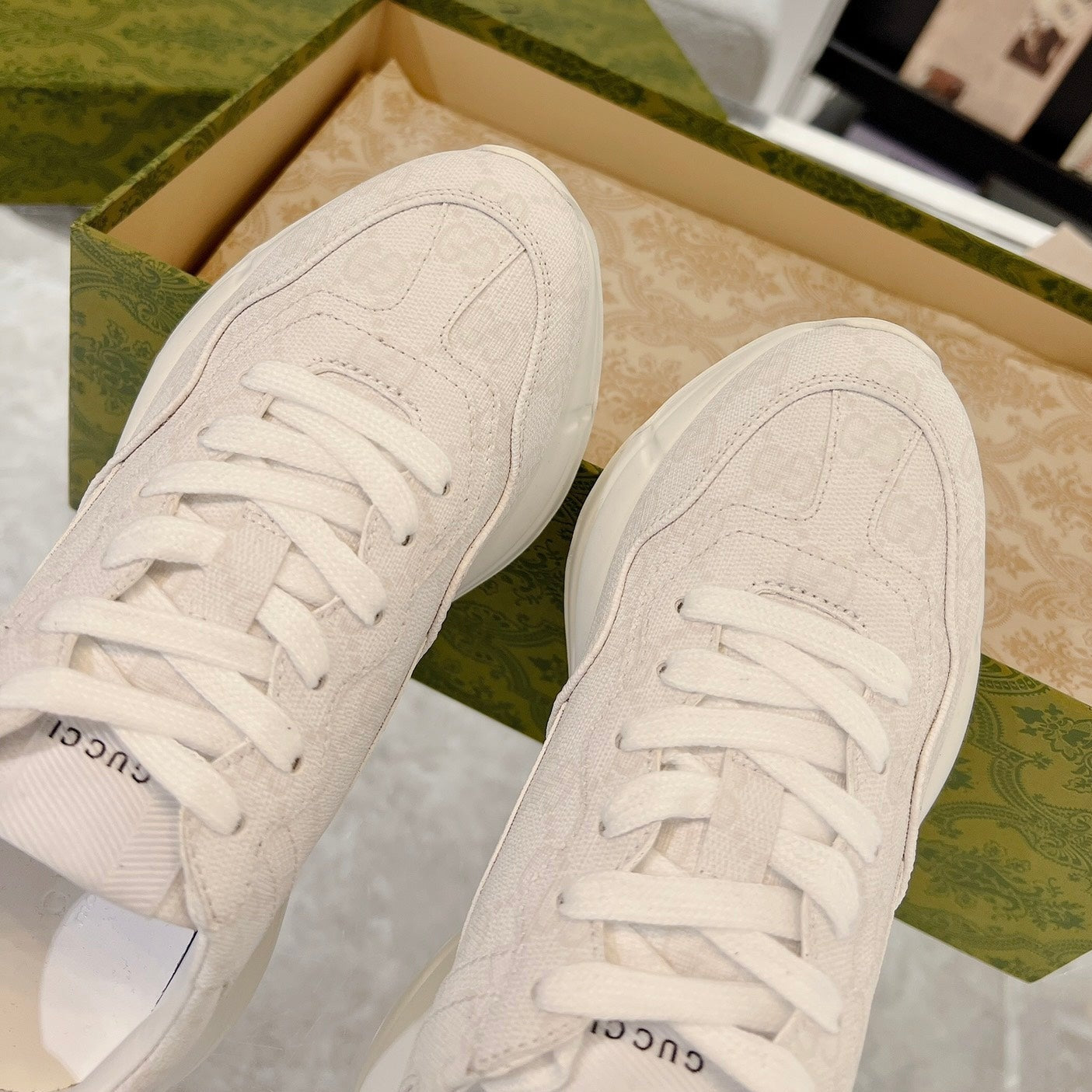 GG 100 RHYTON SNEAKER Creamy White