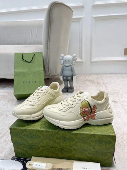 GG RHYTON TRAINER WHITE LAMBSKIN WITH AVOCADO MOTIF