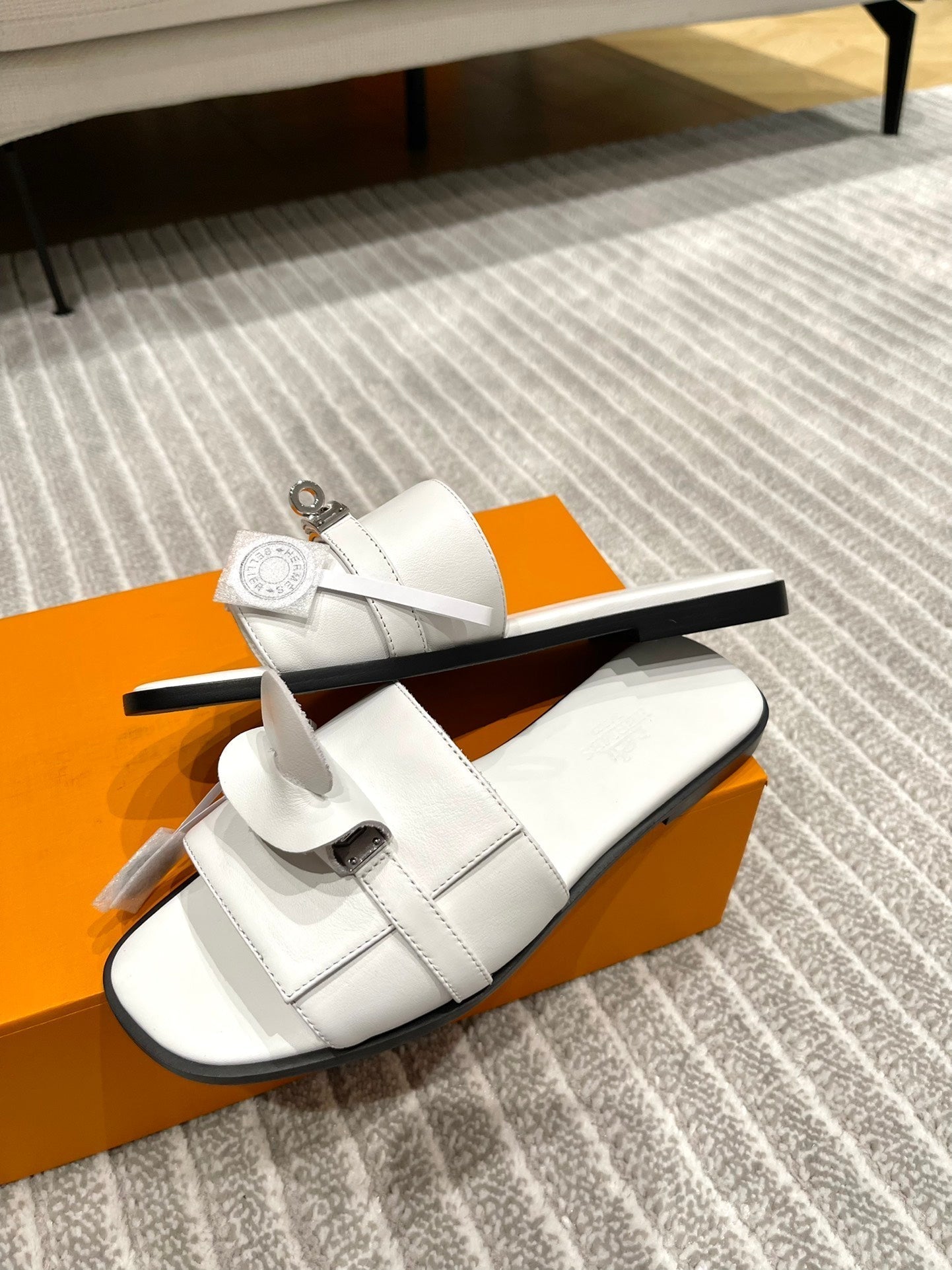 GABRIEL SANDAL WHITE CALFSKIN