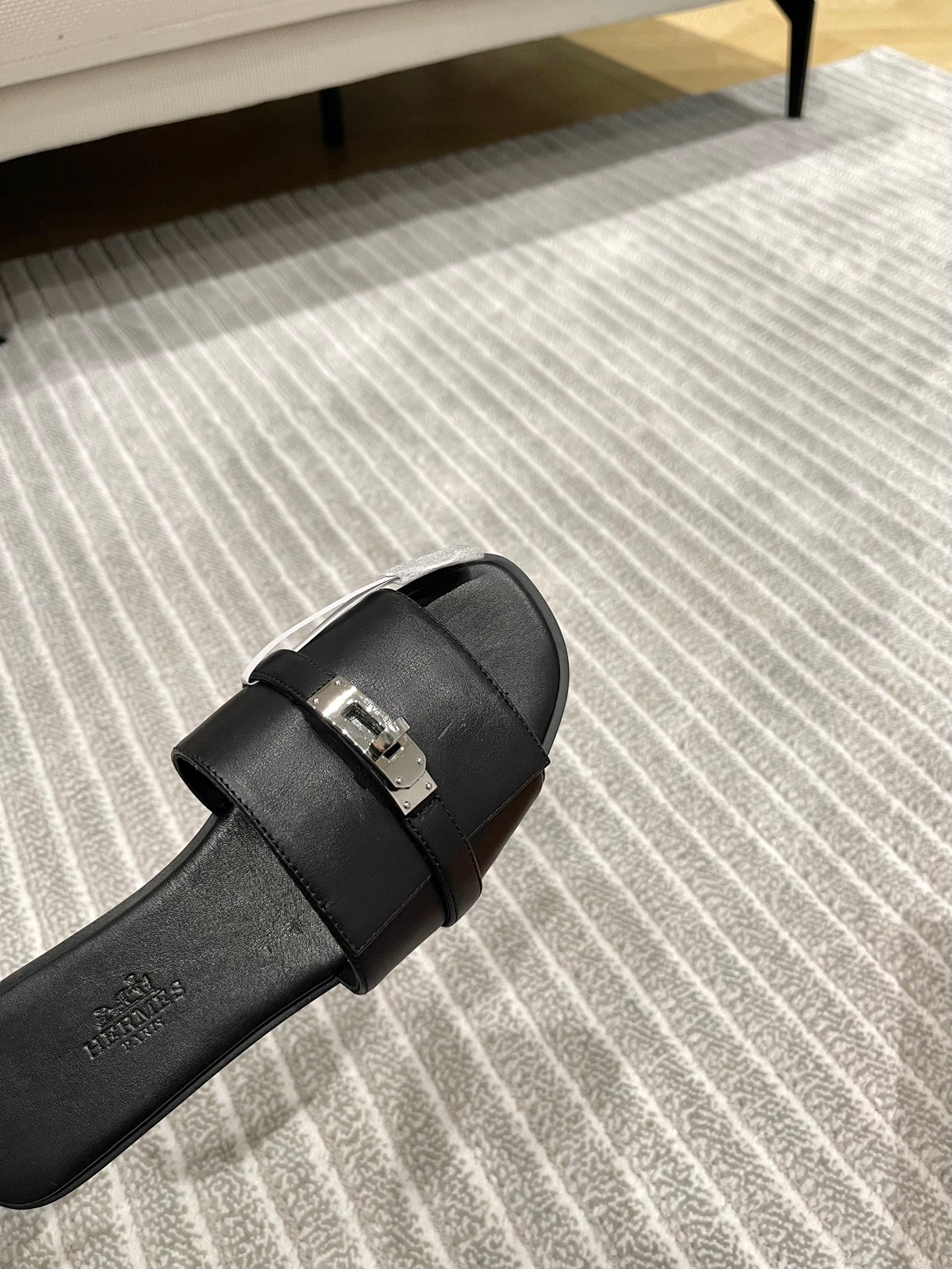 GABRIEL SANDAL BLACK CALFSKIN