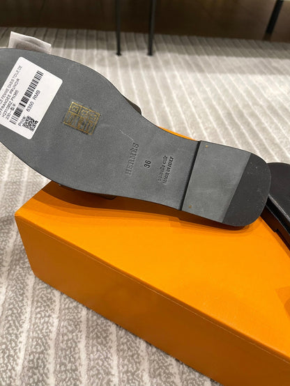 GABRIEL SANDAL BLACK CALFSKIN