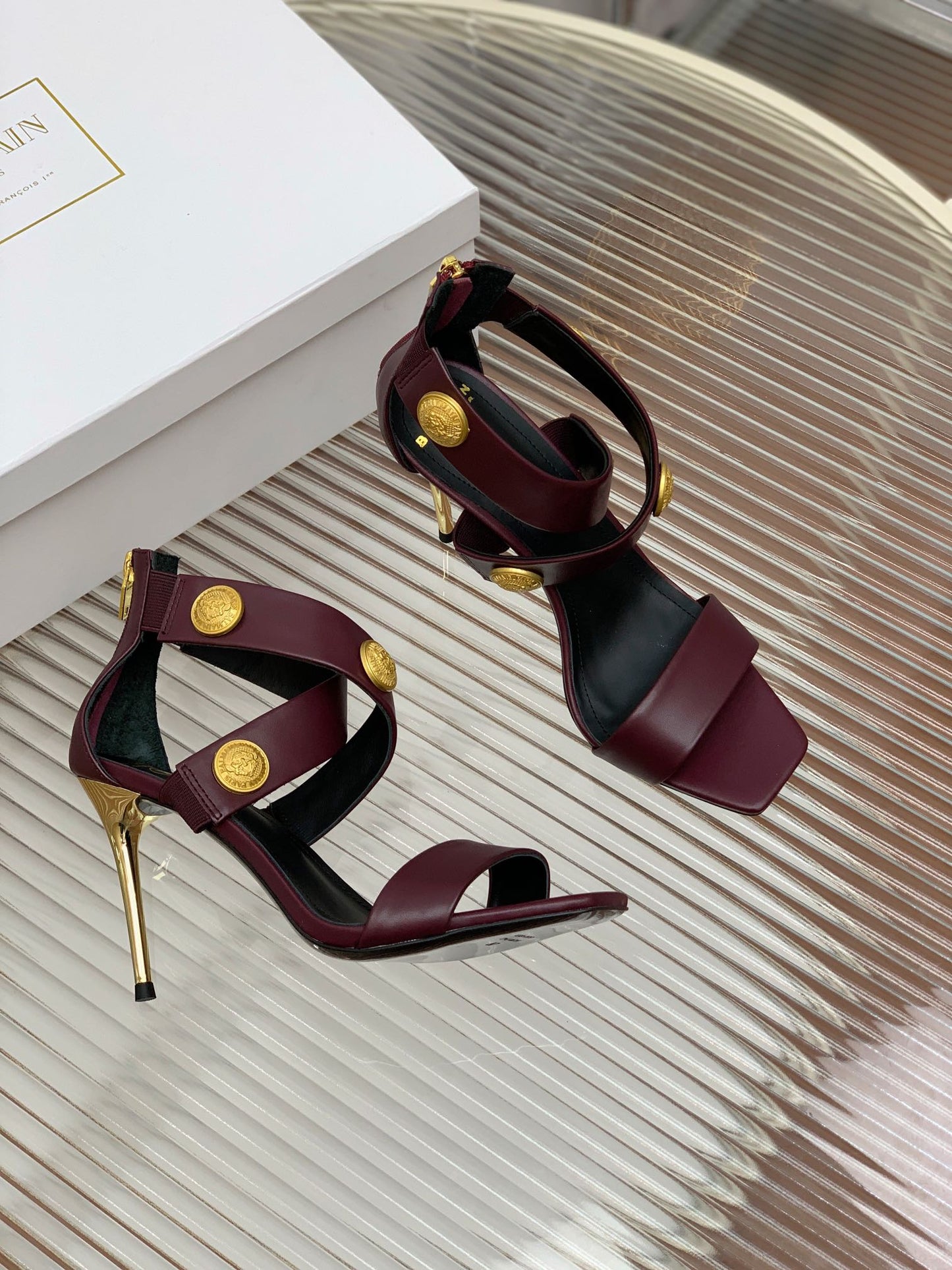 BALMAIN 25S CROSSOVER STRAP HIGH HEELS 95MM IN ROSEWOOD CALFSKIN