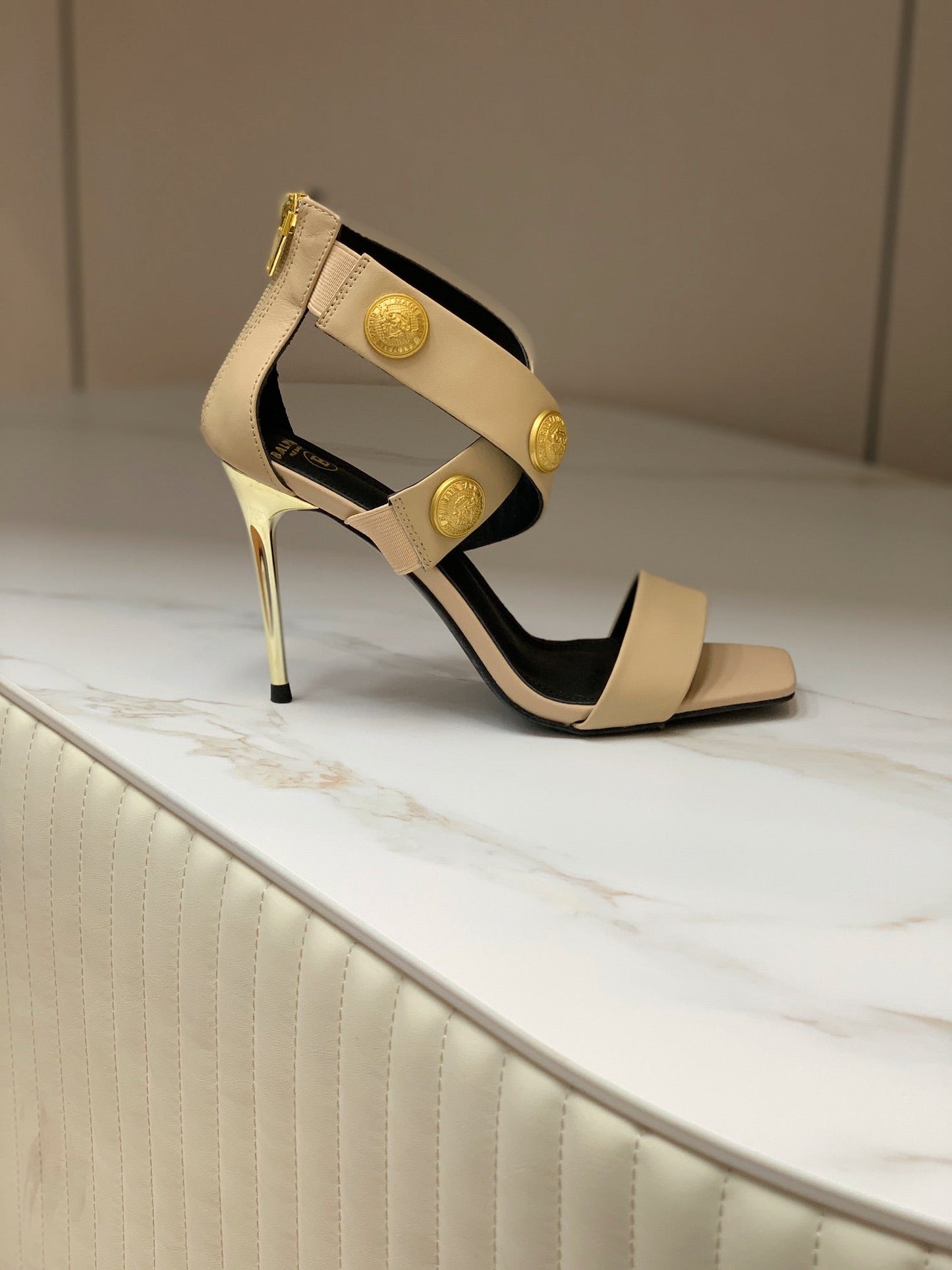 BALMAIN 25S CROSSOVER STRAP HIGH HEELS 95MM IN LIGHT BROWN CALFSKIN