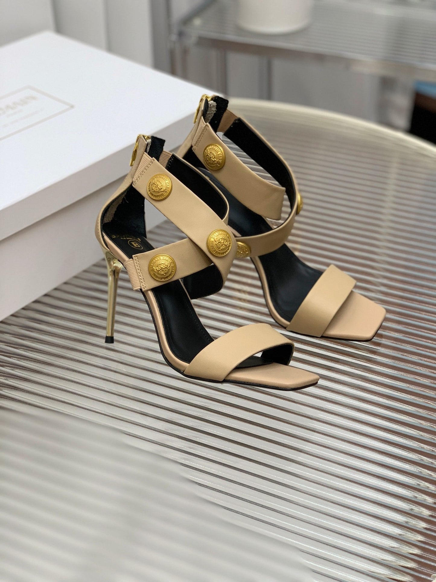 BALMAIN 25S CROSSOVER STRAP HIGH HEELS 95MM IN LIGHT BROWN CALFSKIN