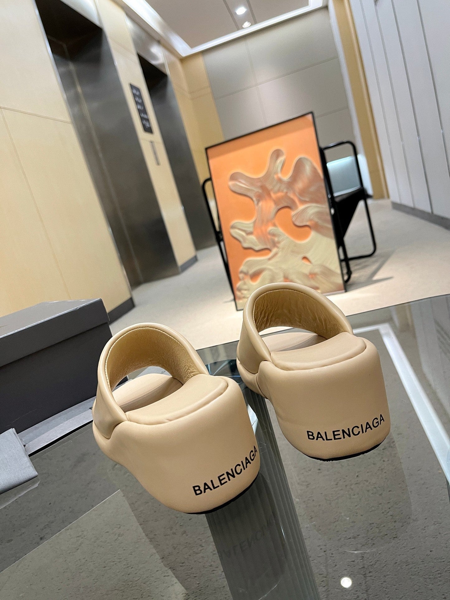 WEDGE SANDALS IN BEIGE SOFT LAMBSKIN