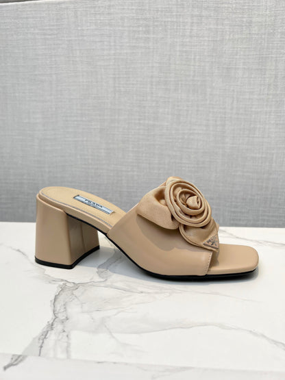 PRA FLOWER BLOCK HEELS 75 BEIGE CALFSKIN