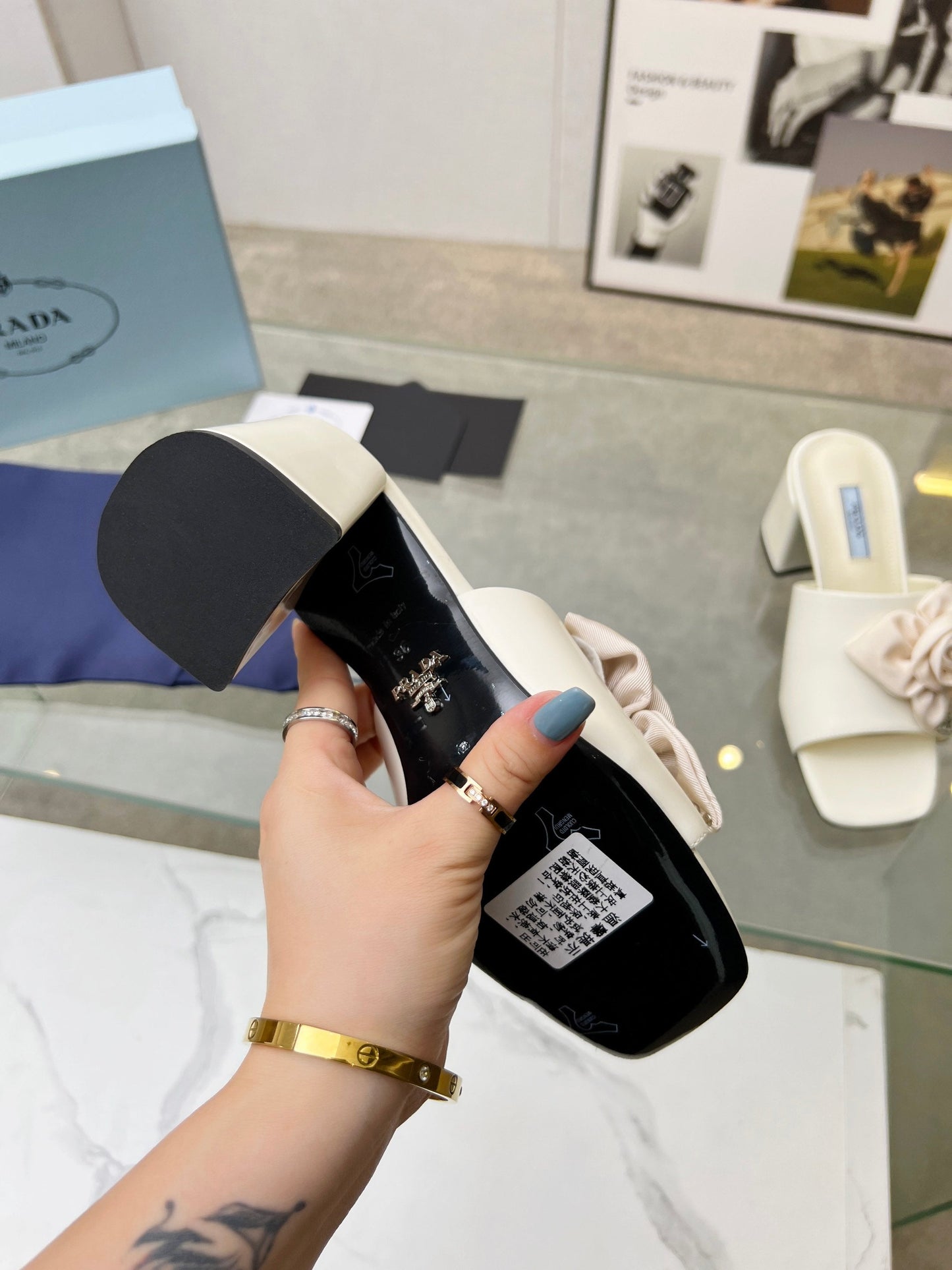 PRA FLOWER BLOCK HEELS 75 IVORY CALFSKIN